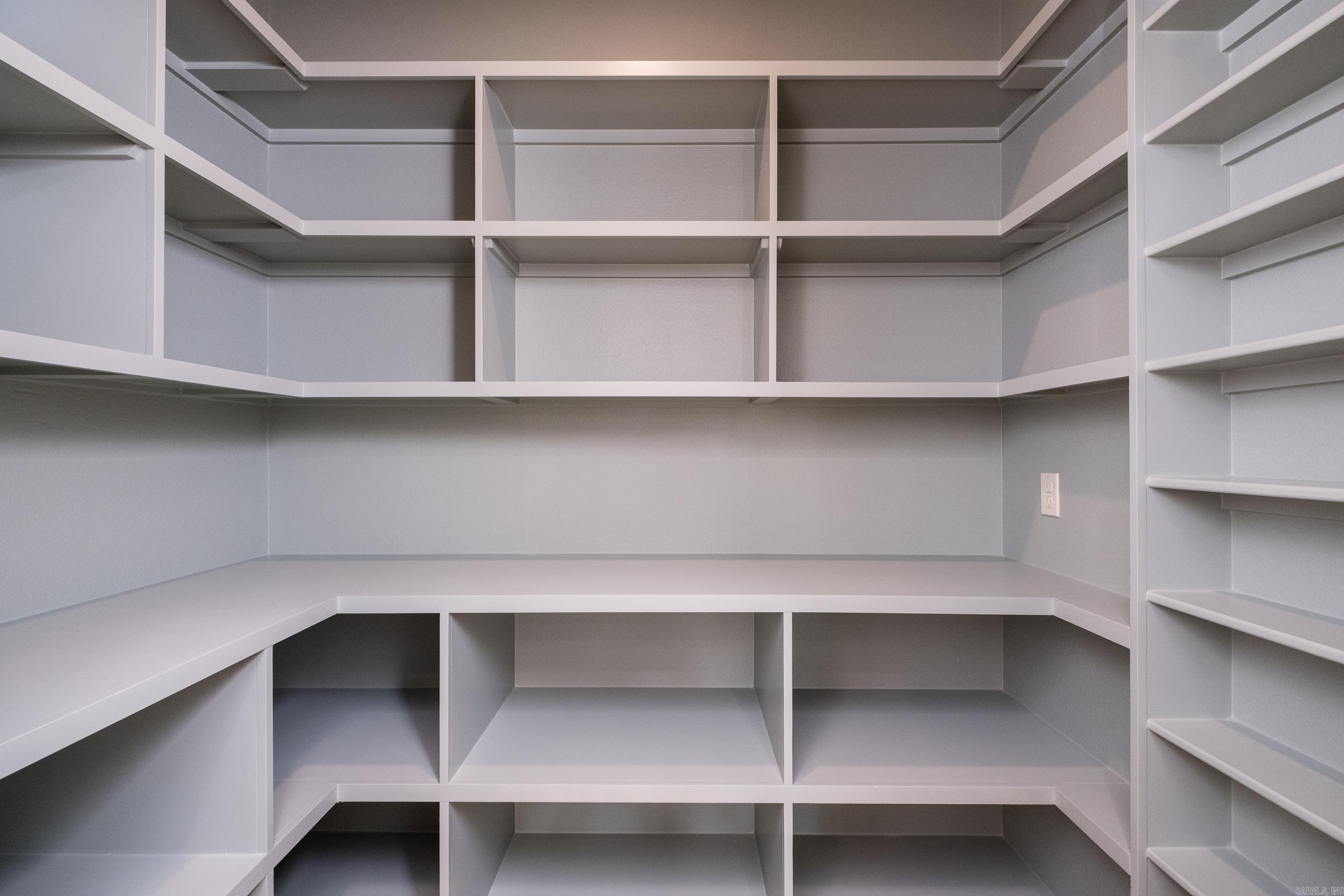 CAMMACK WOODS - Residential