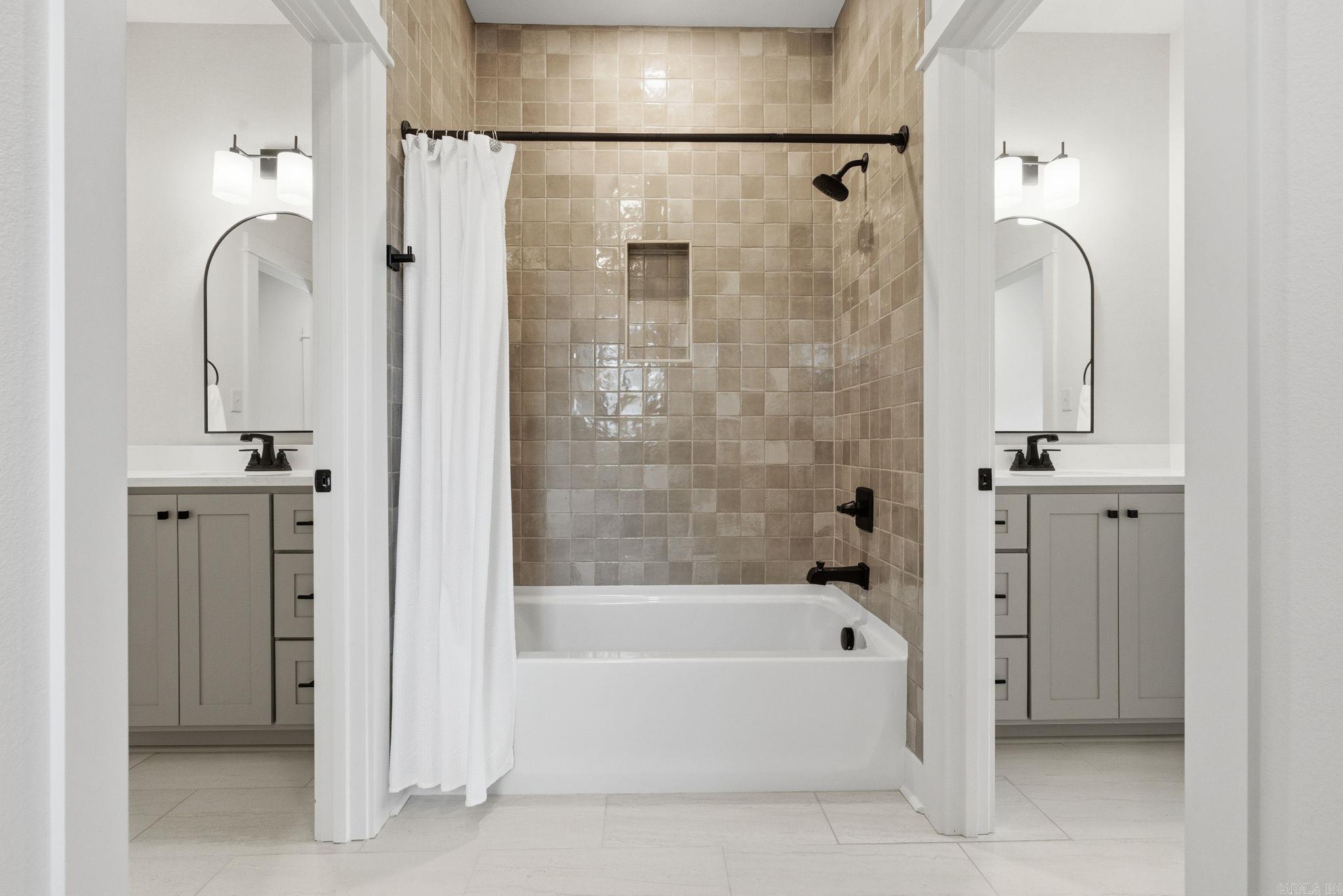 CAMMACK WOODS - Residential