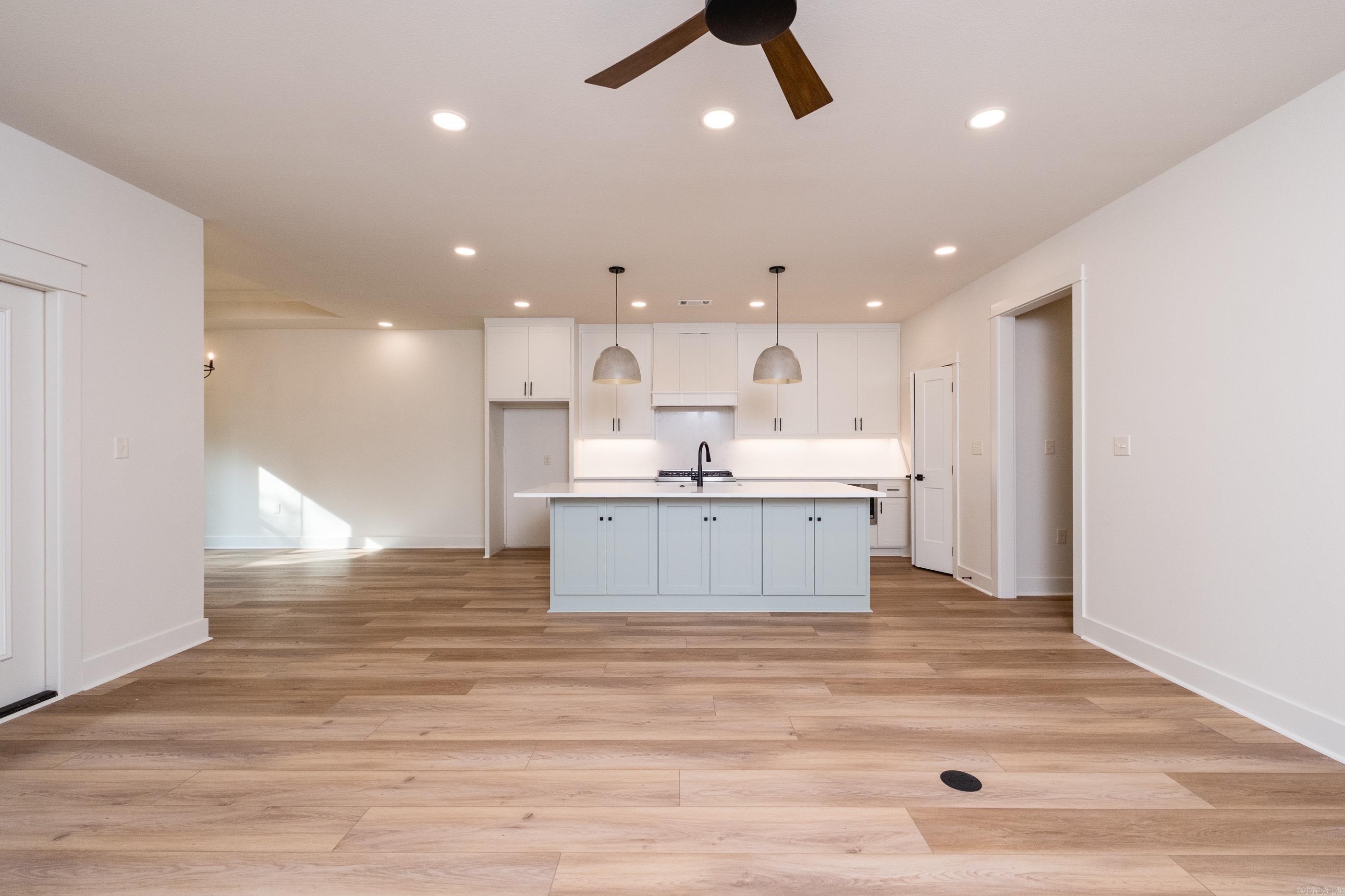 CAMMACK WOODS - Residential