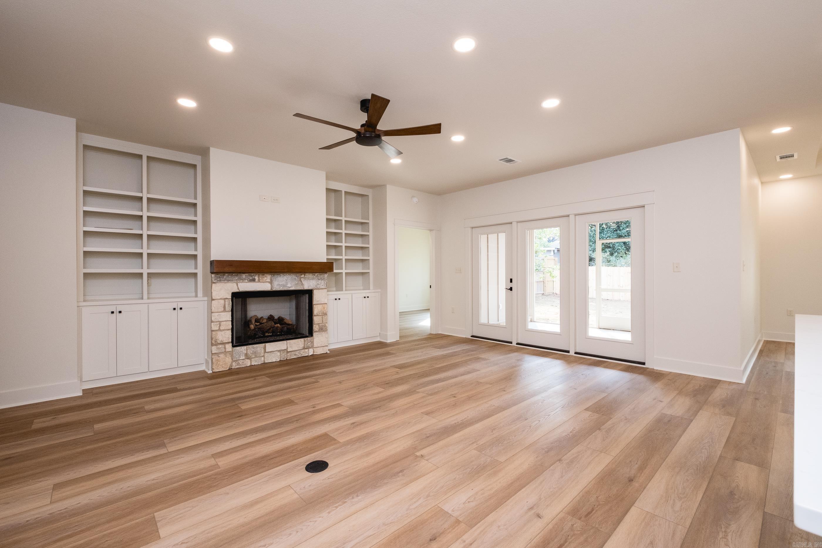 CAMMACK WOODS - Residential