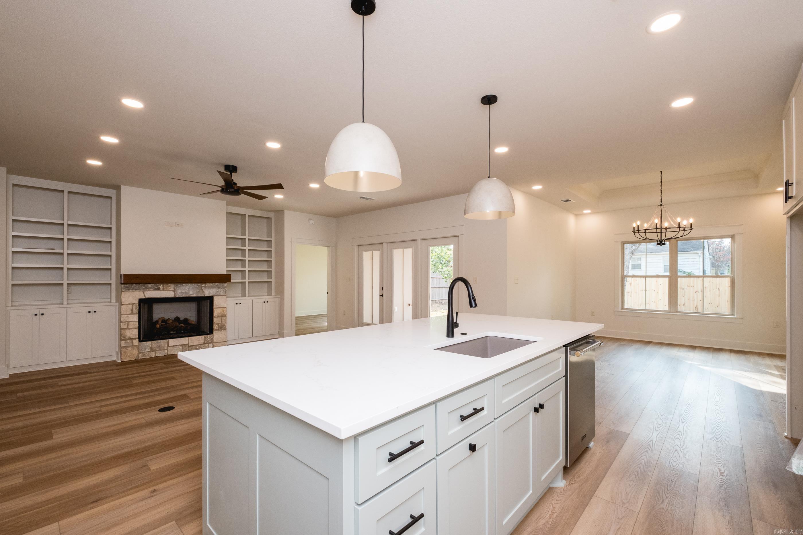 CAMMACK WOODS - Residential