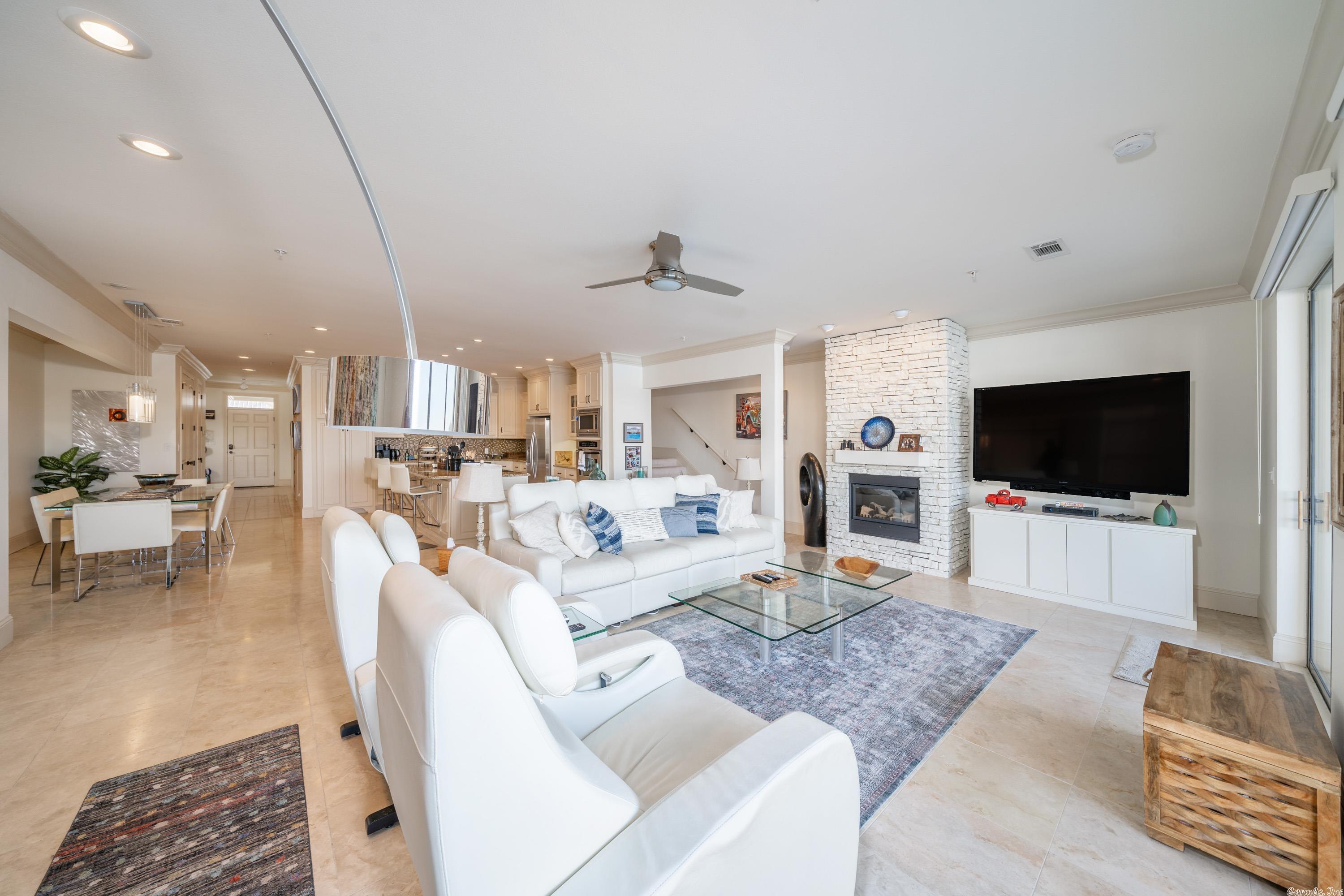 BEL LAGO HPR - Residential