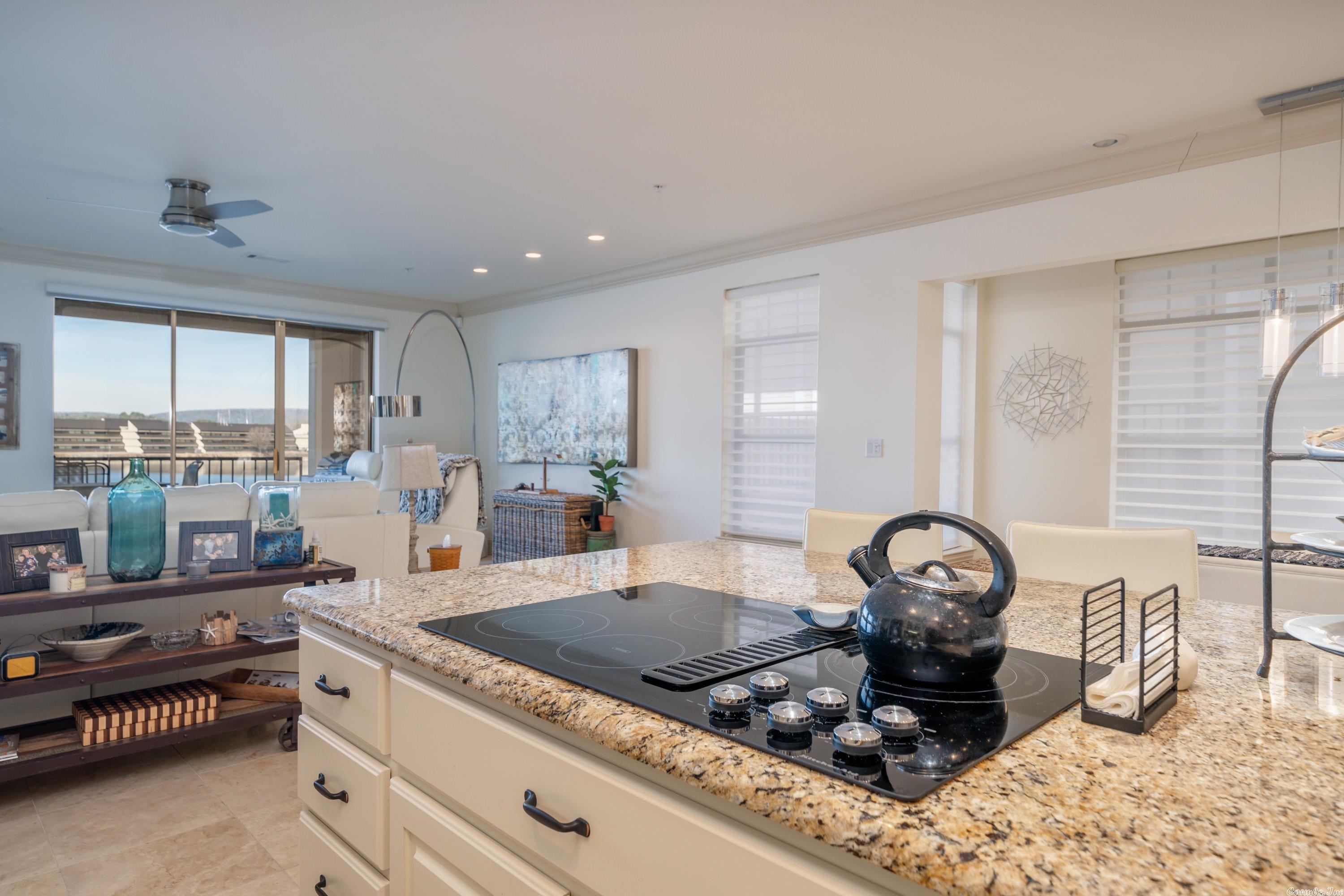 BEL LAGO HPR - Residential