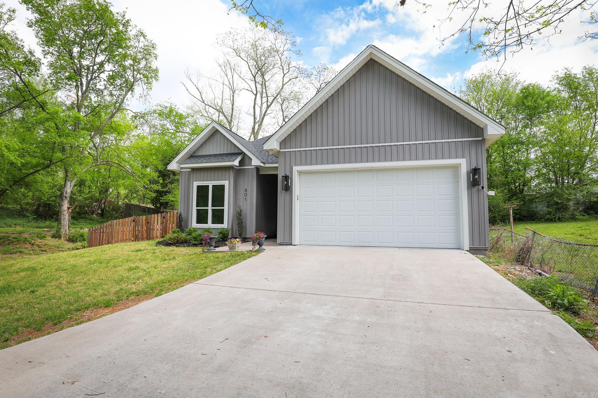 Metes & Bounds - Residential