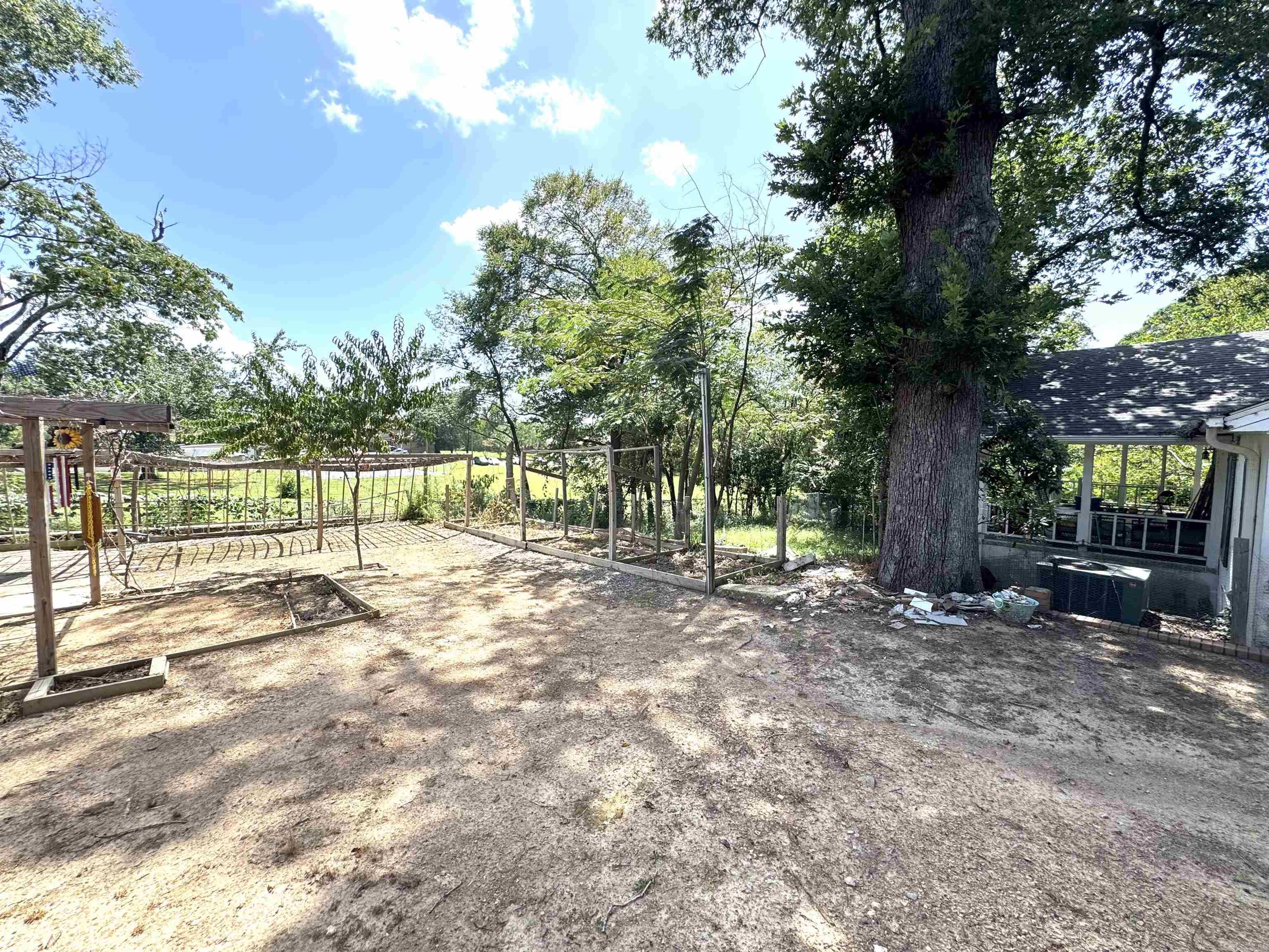 FOREST PARK - Residential