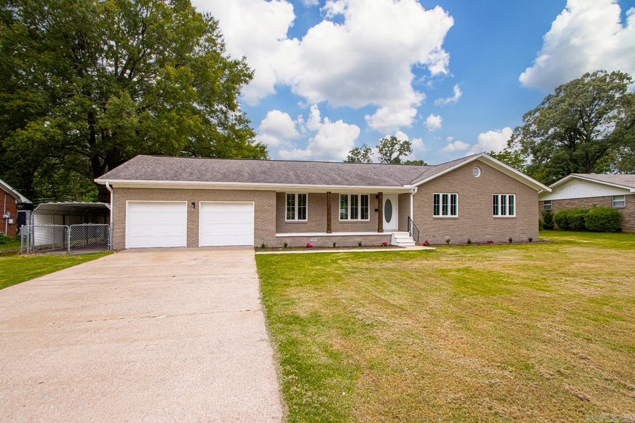 INDIANHEAD LAKES EST - Residential