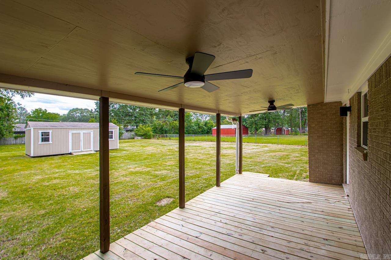 INDIANHEAD LAKES EST - Residential