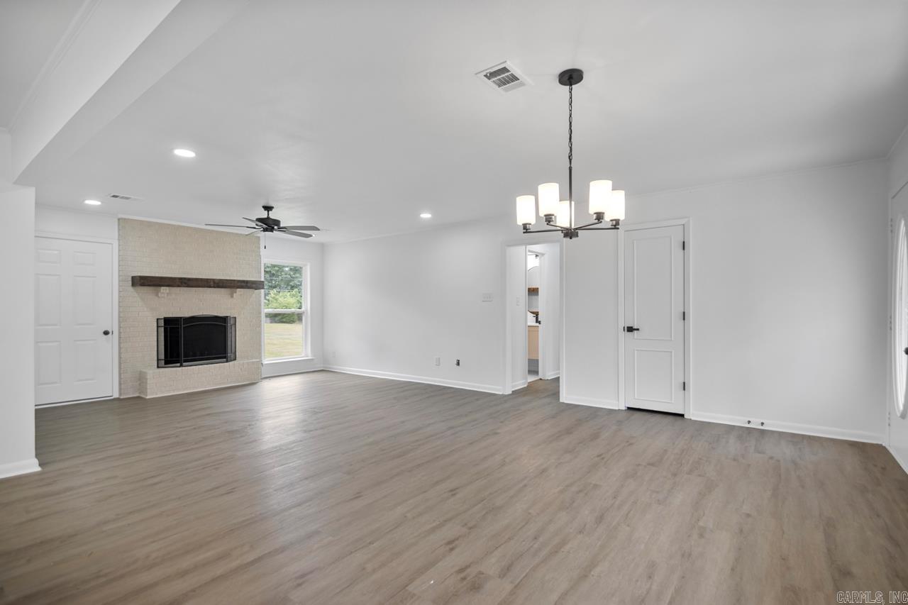 INDIANHEAD LAKES EST - Residential