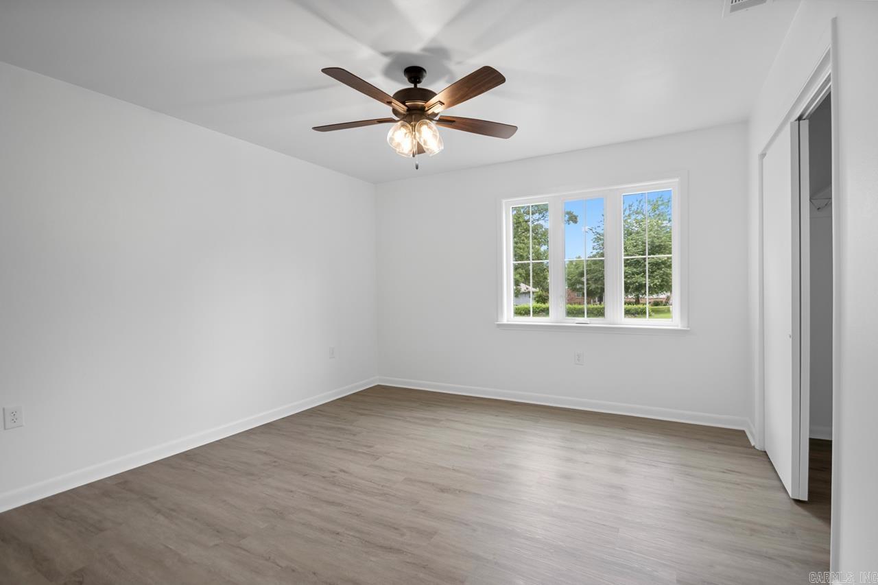 INDIANHEAD LAKES EST - Residential