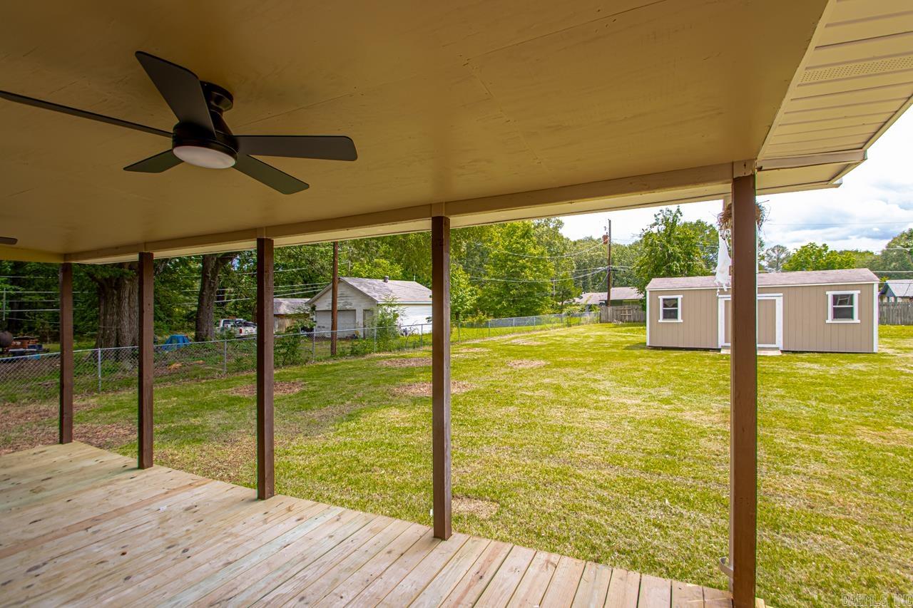 INDIANHEAD LAKES EST - Residential