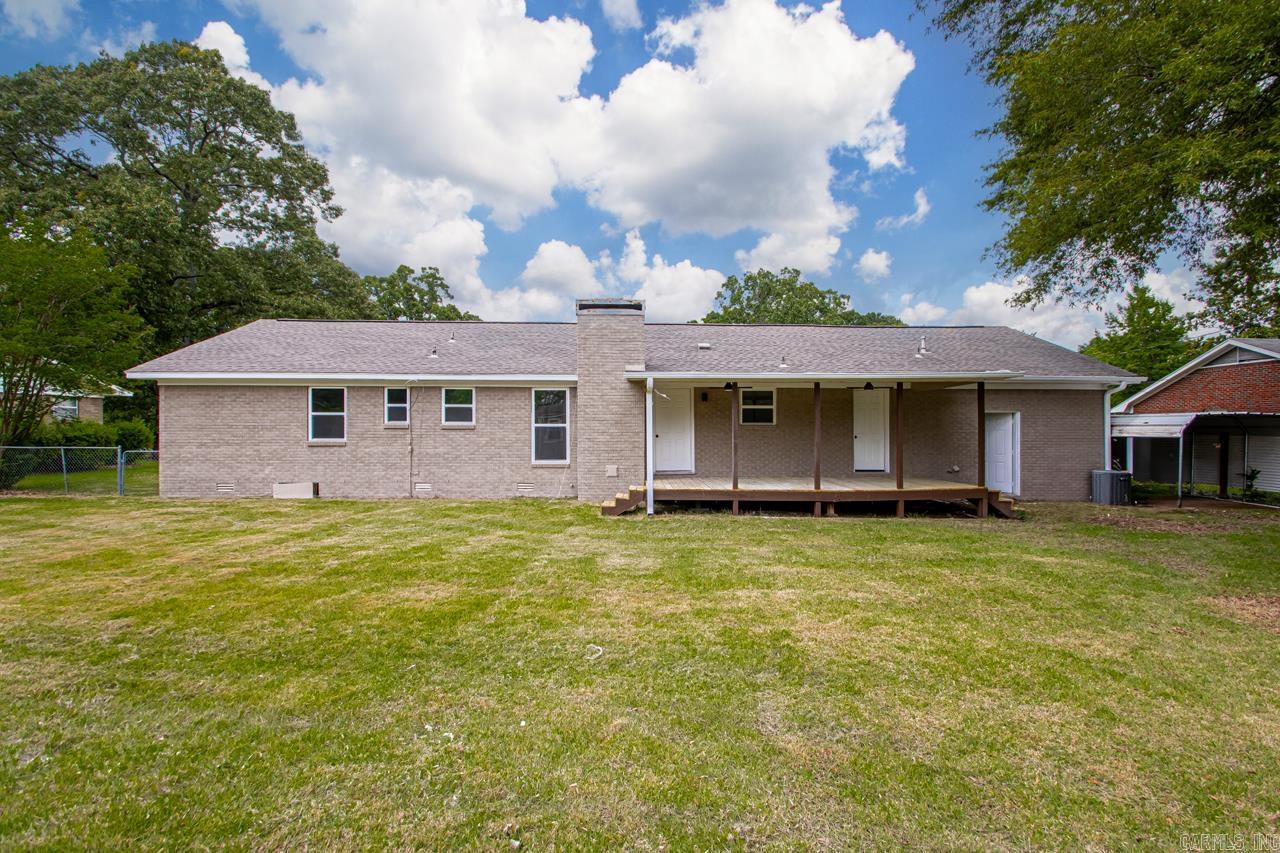INDIANHEAD LAKES EST - Residential