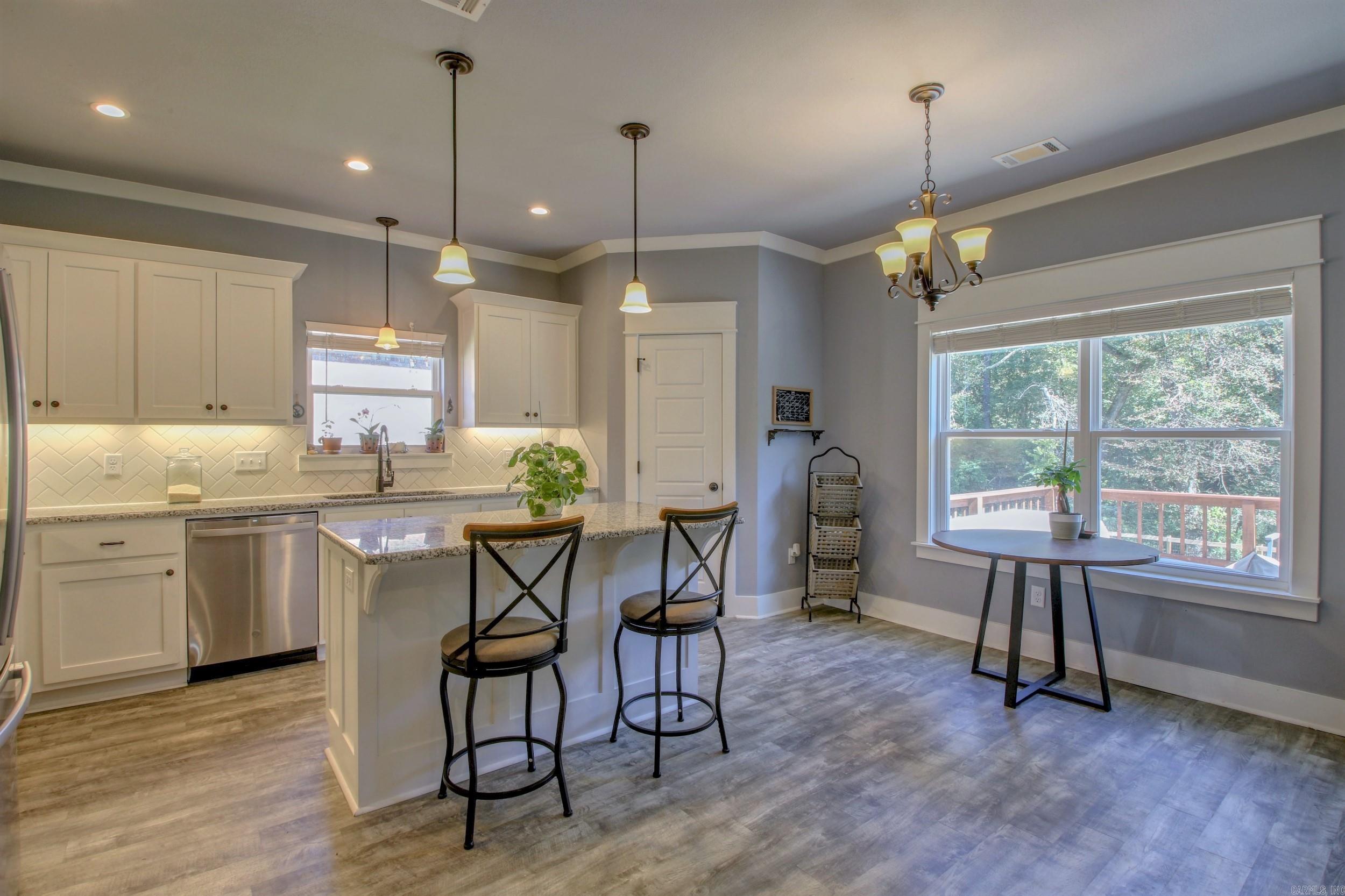 Base Meadows - Residential Lease