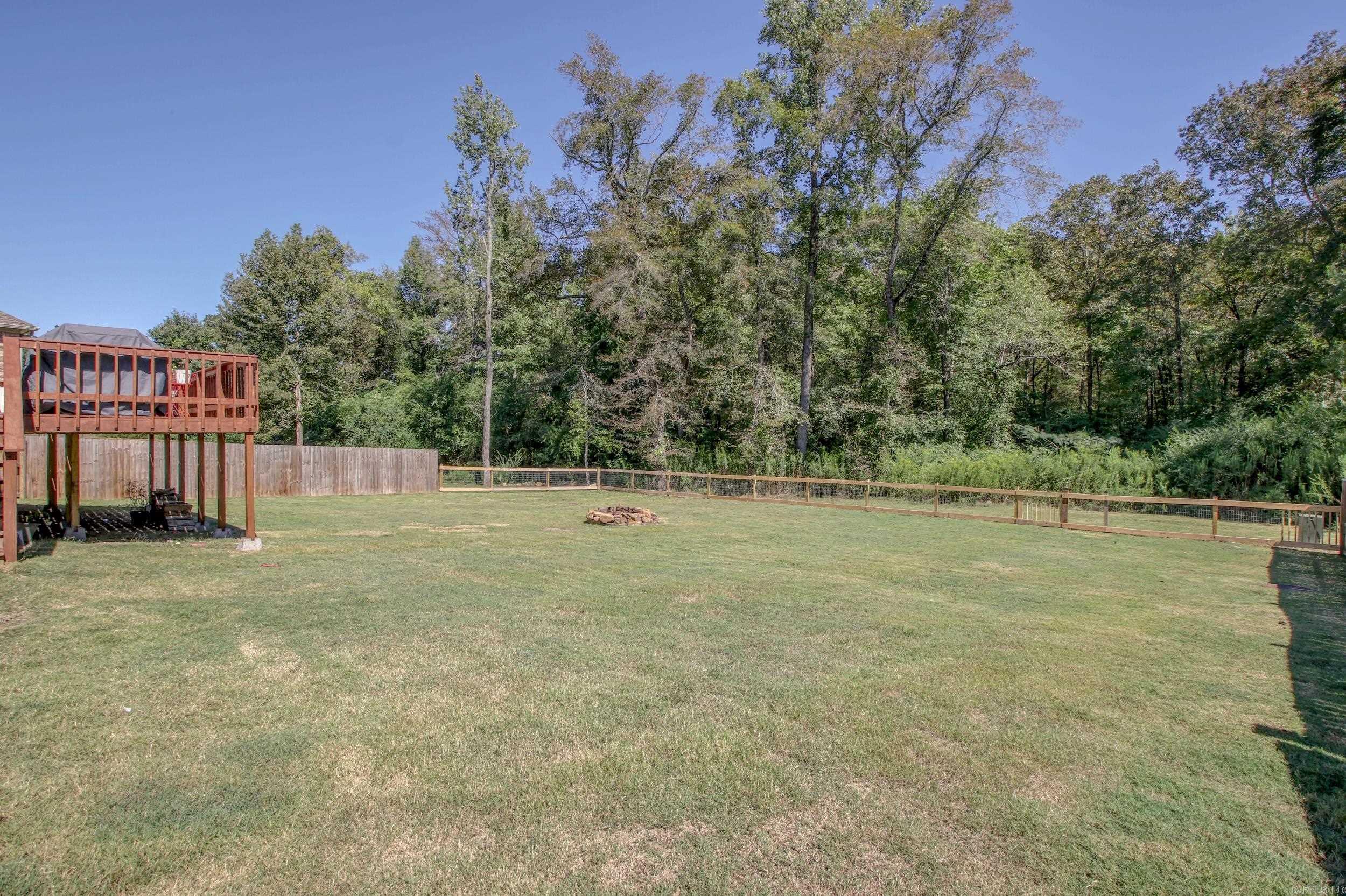 Base Meadows - Residential Lease