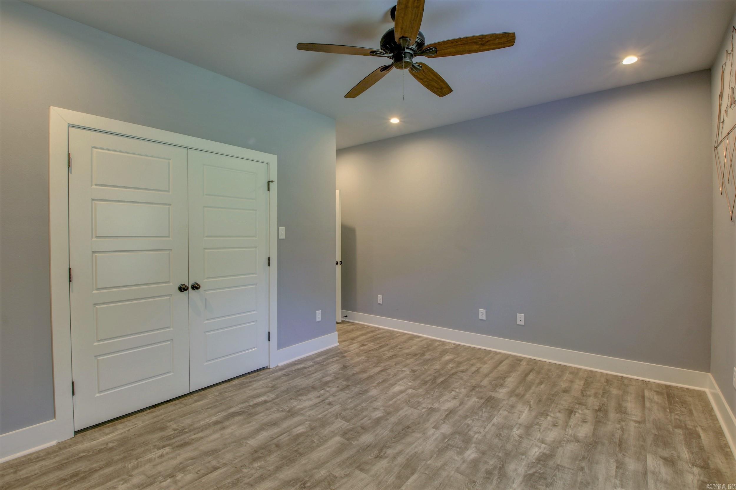 Base Meadows - Residential Lease