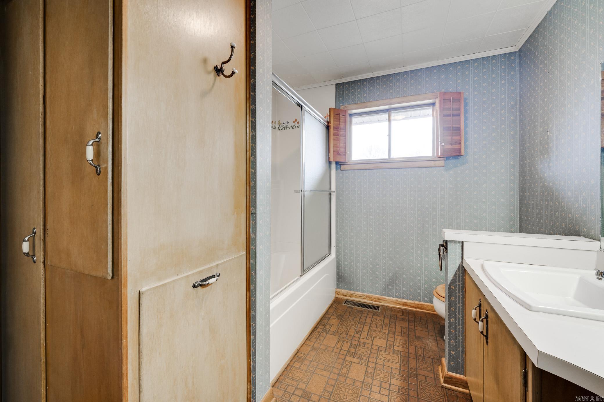 HARKRIDER ADD - Residential