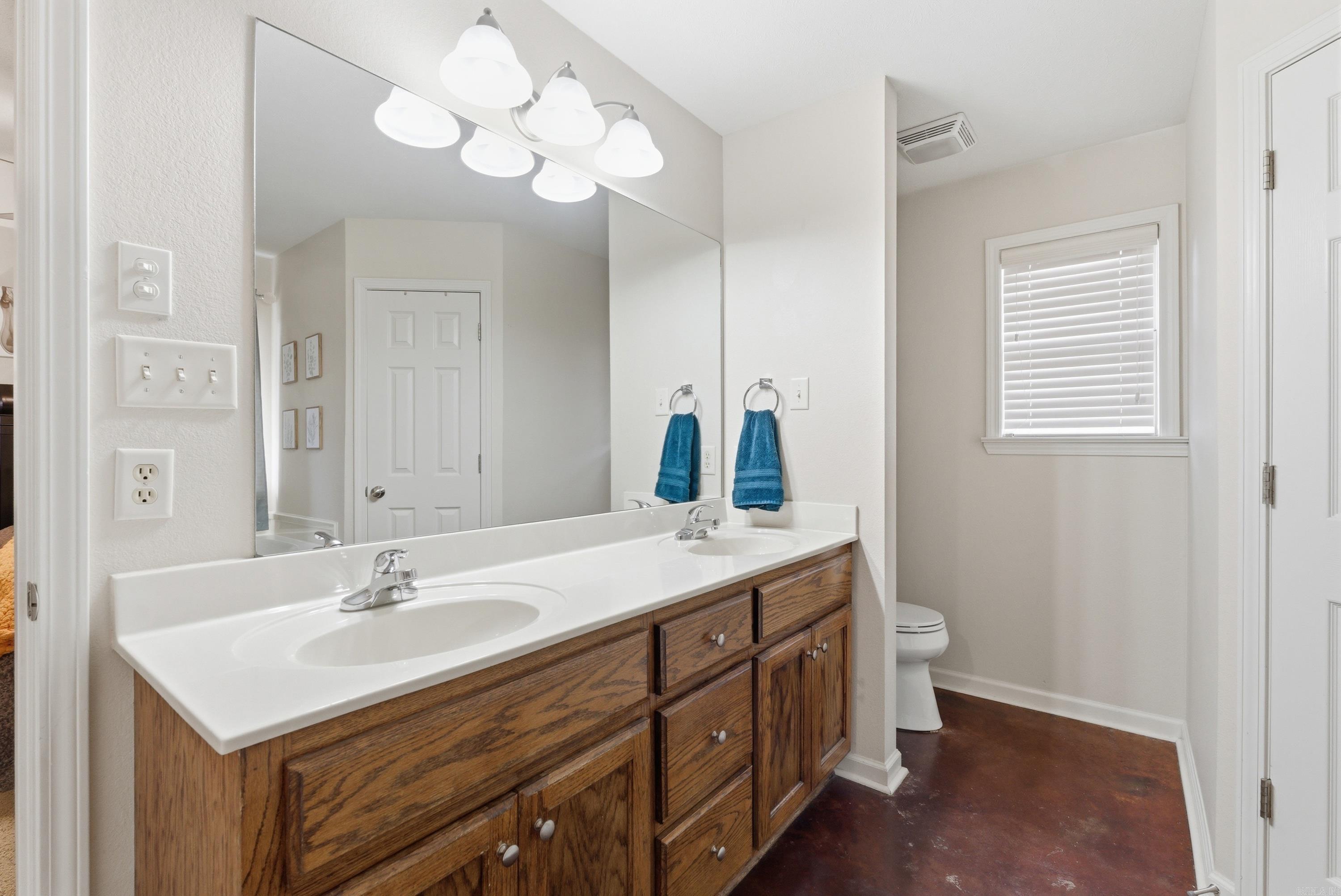 HUNTER HEIGHTS - Residential