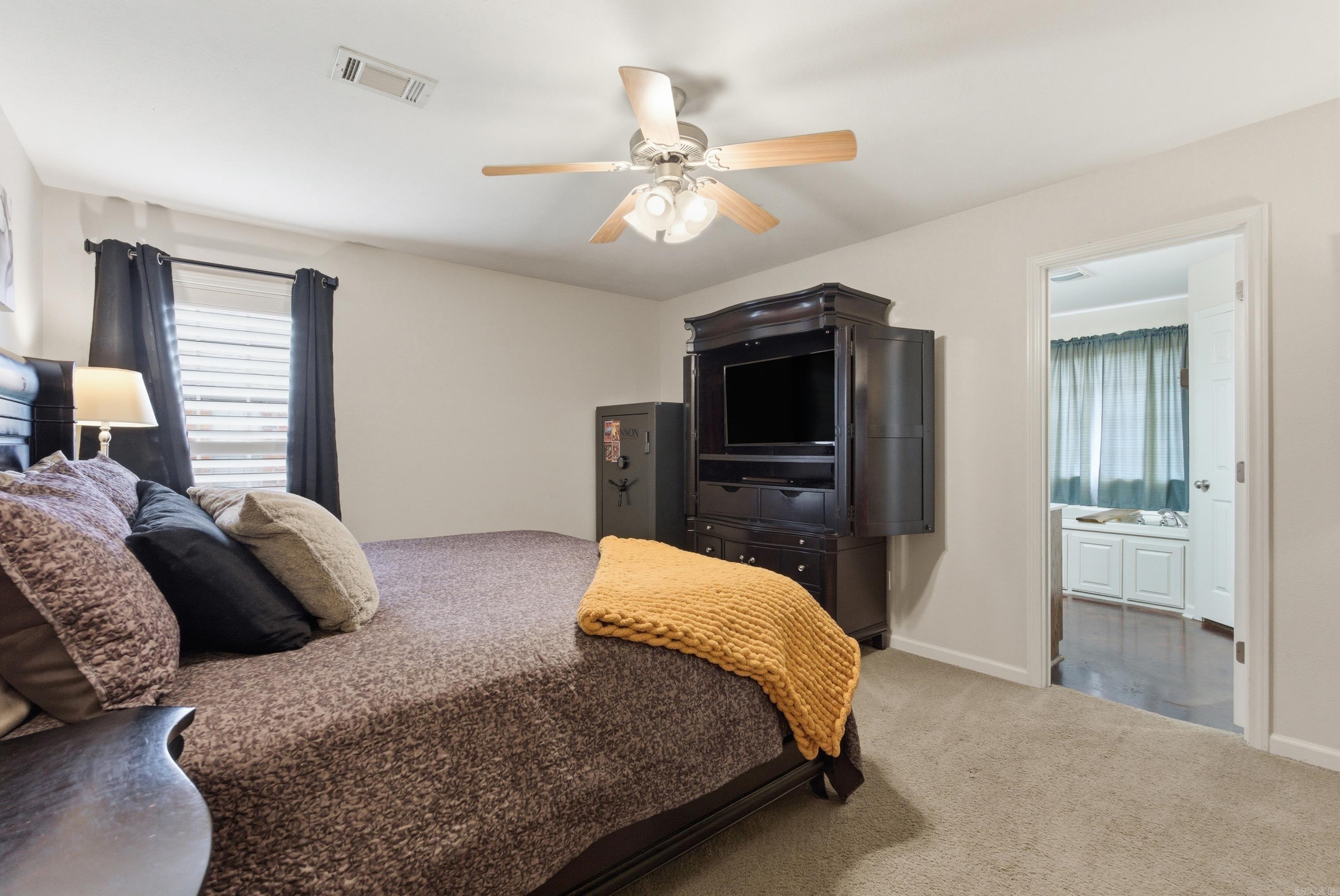 HUNTER HEIGHTS - Residential