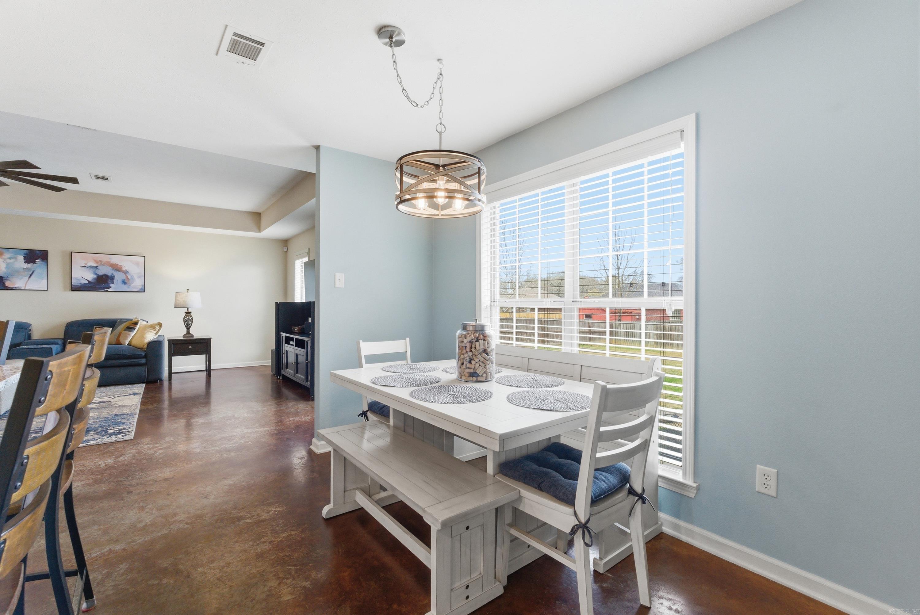 HUNTER HEIGHTS - Residential