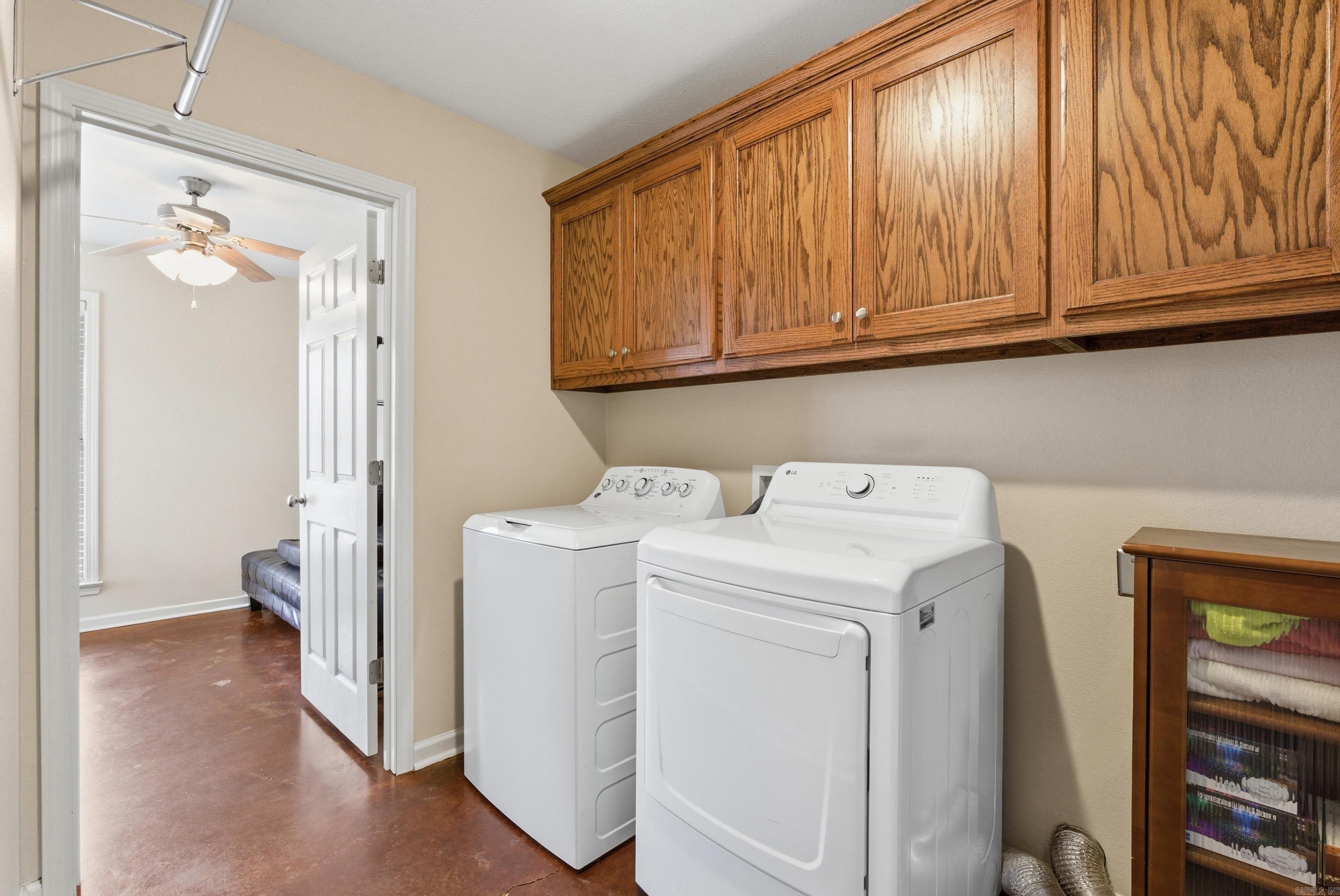 HUNTER HEIGHTS - Residential