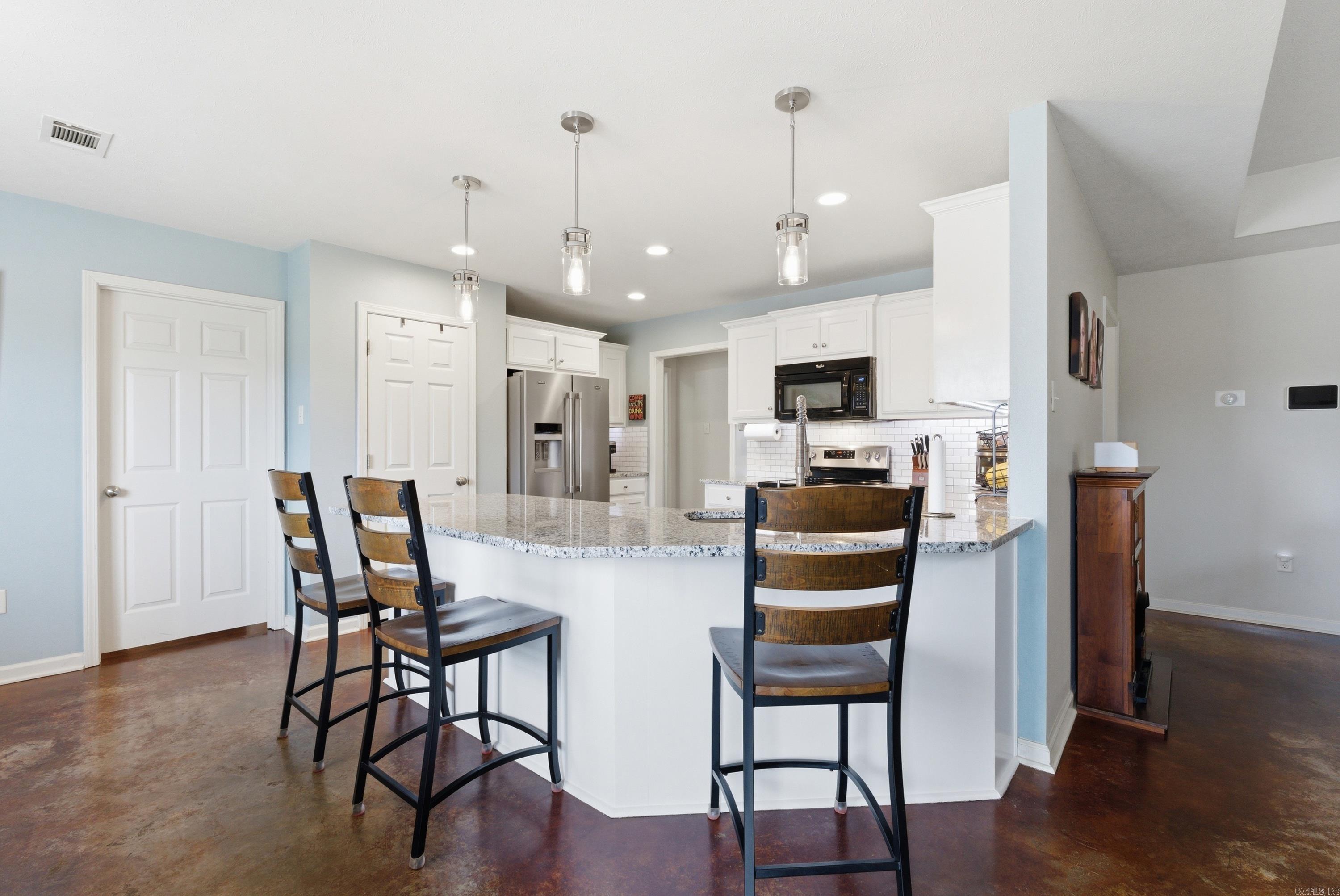 HUNTER HEIGHTS - Residential