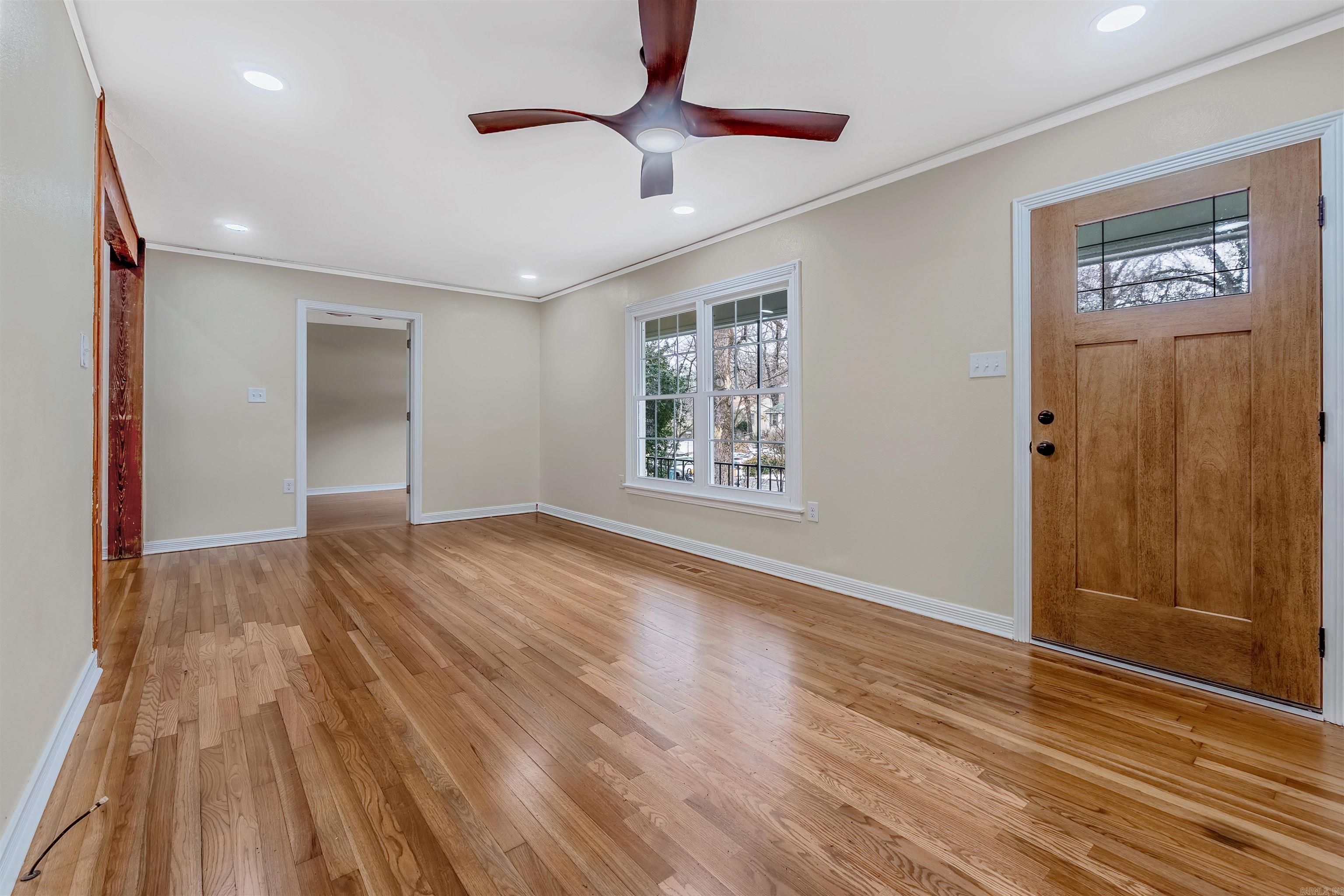 COOLWOOD - Residential