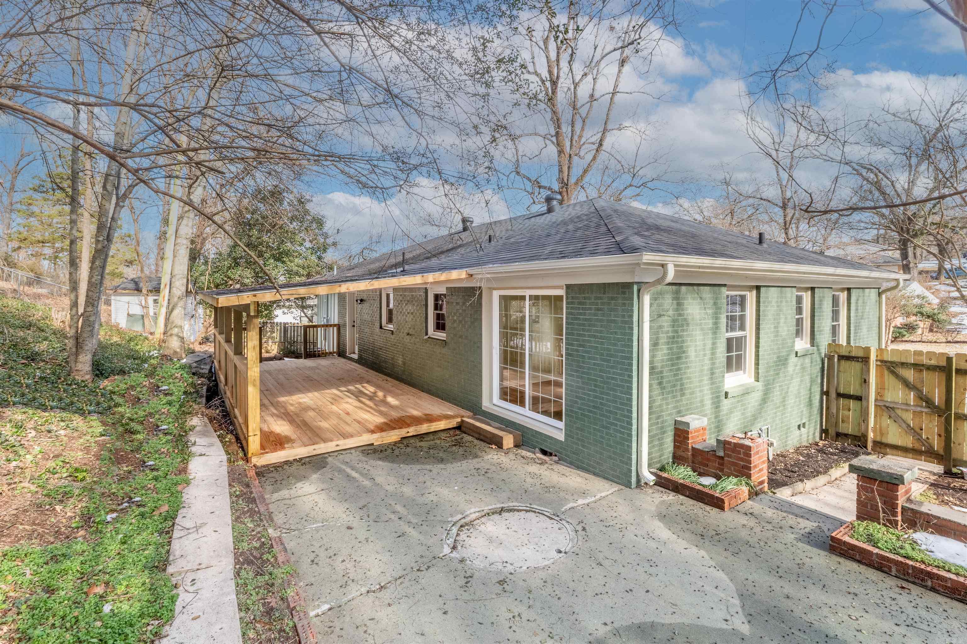 COOLWOOD - Residential