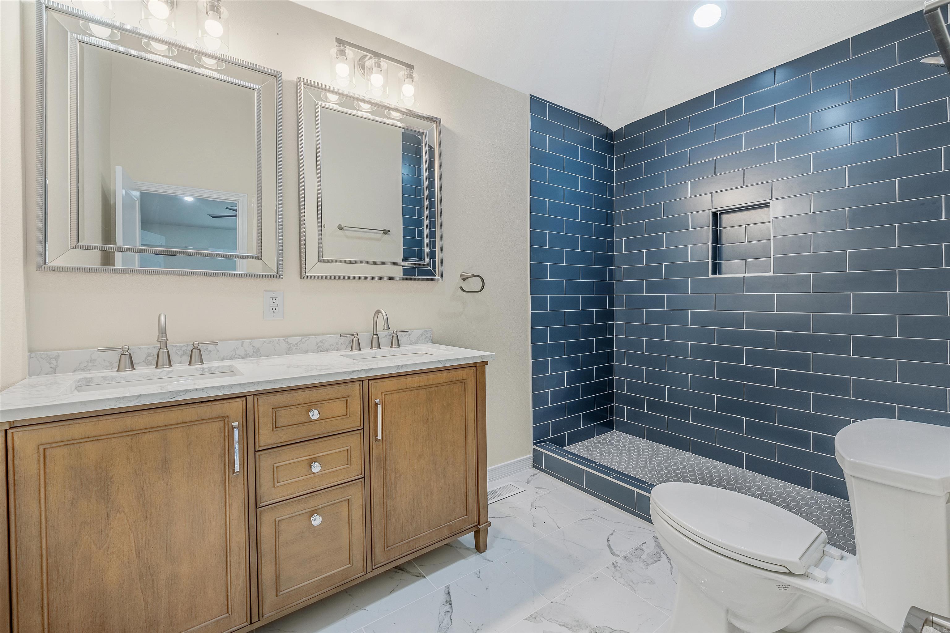 COOLWOOD - Residential