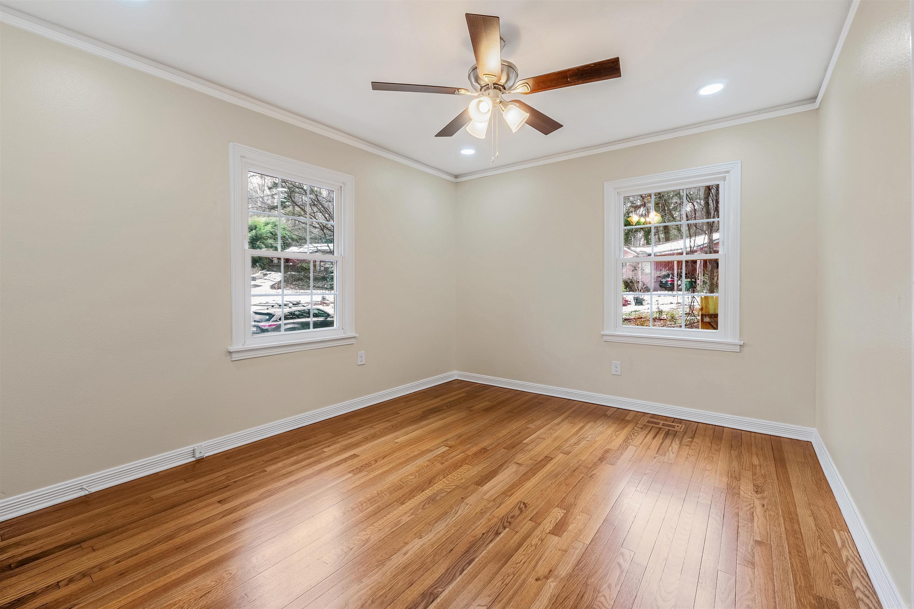 COOLWOOD - Residential