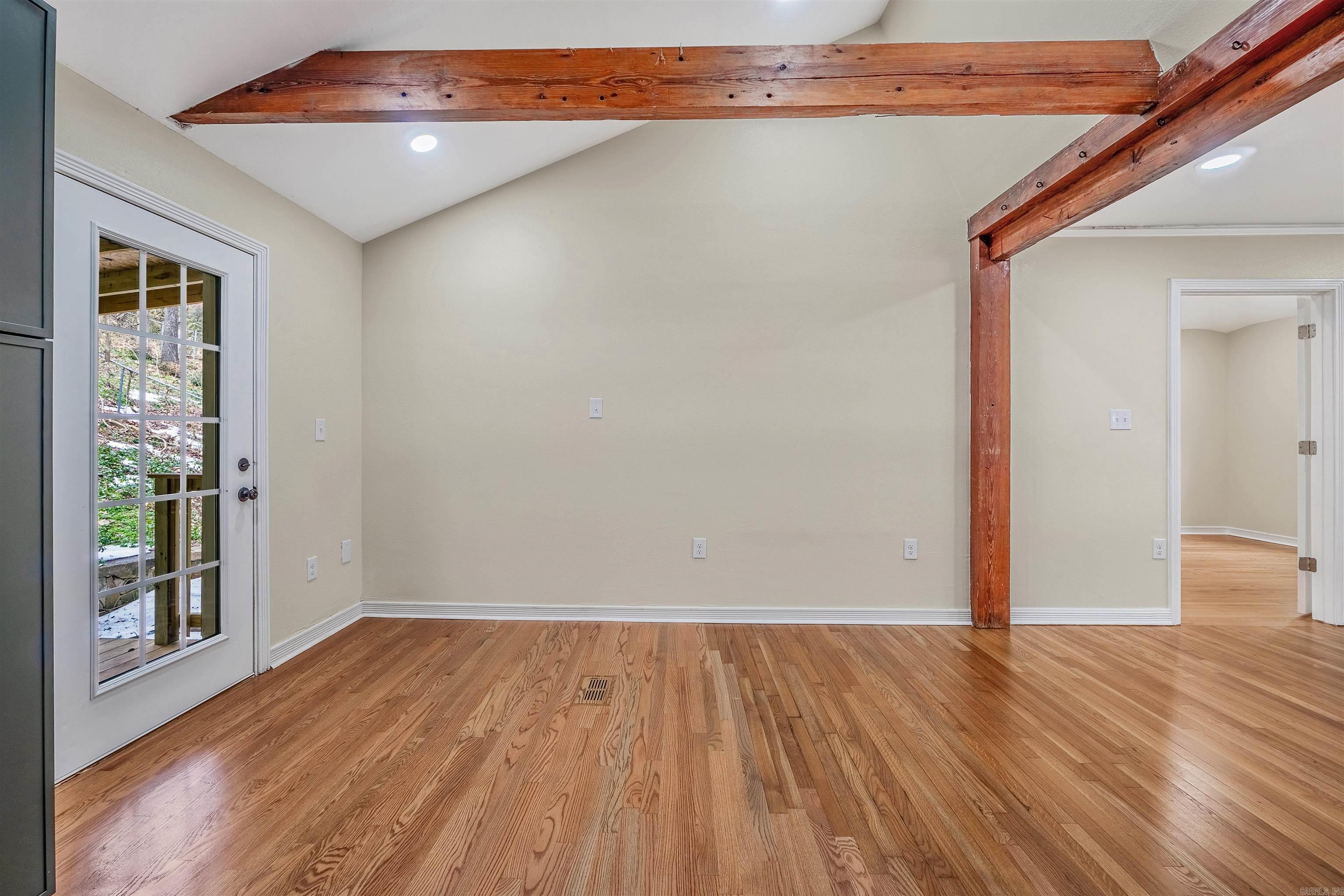 COOLWOOD - Residential