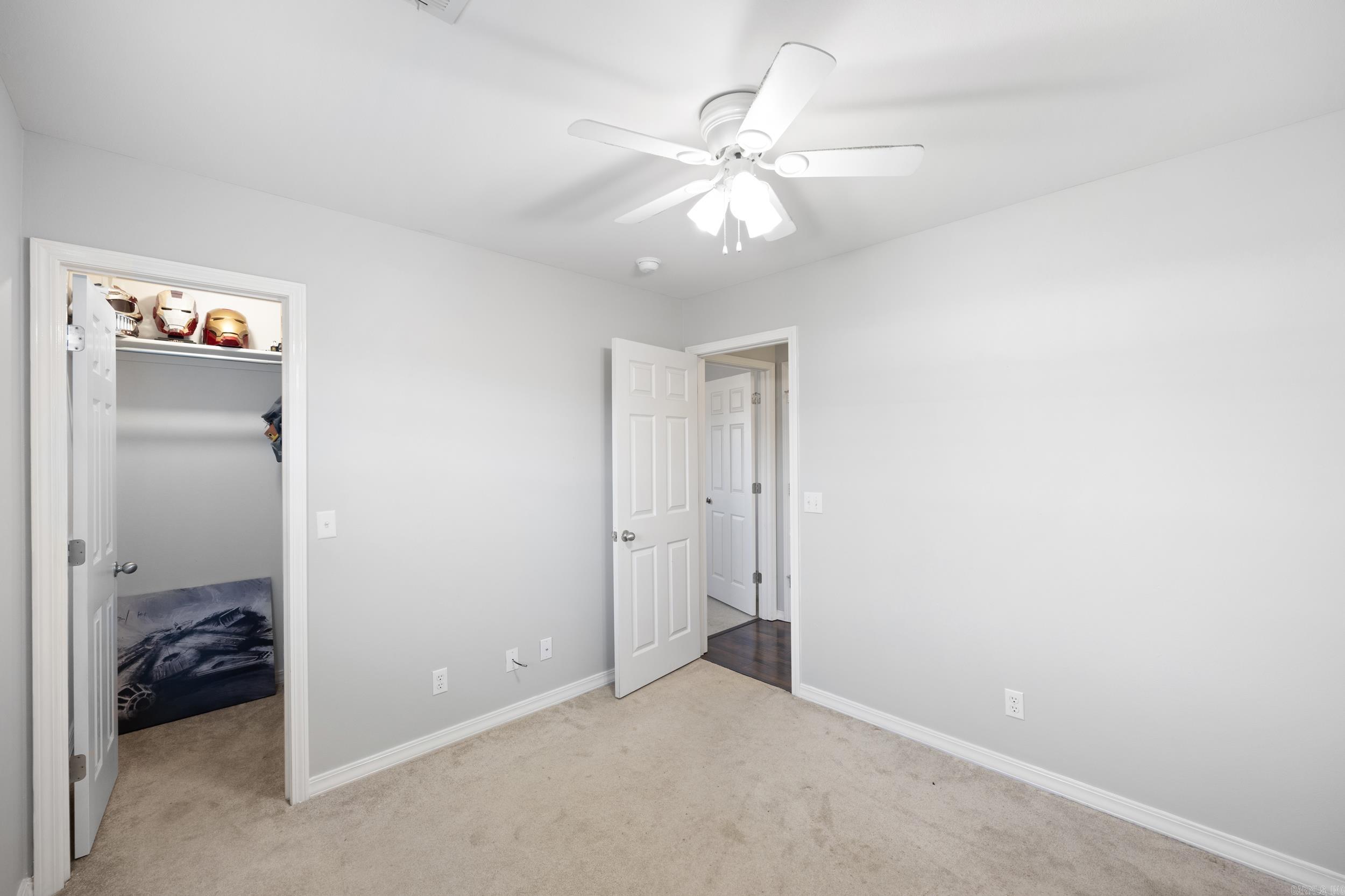 COVE LANDING - Residential