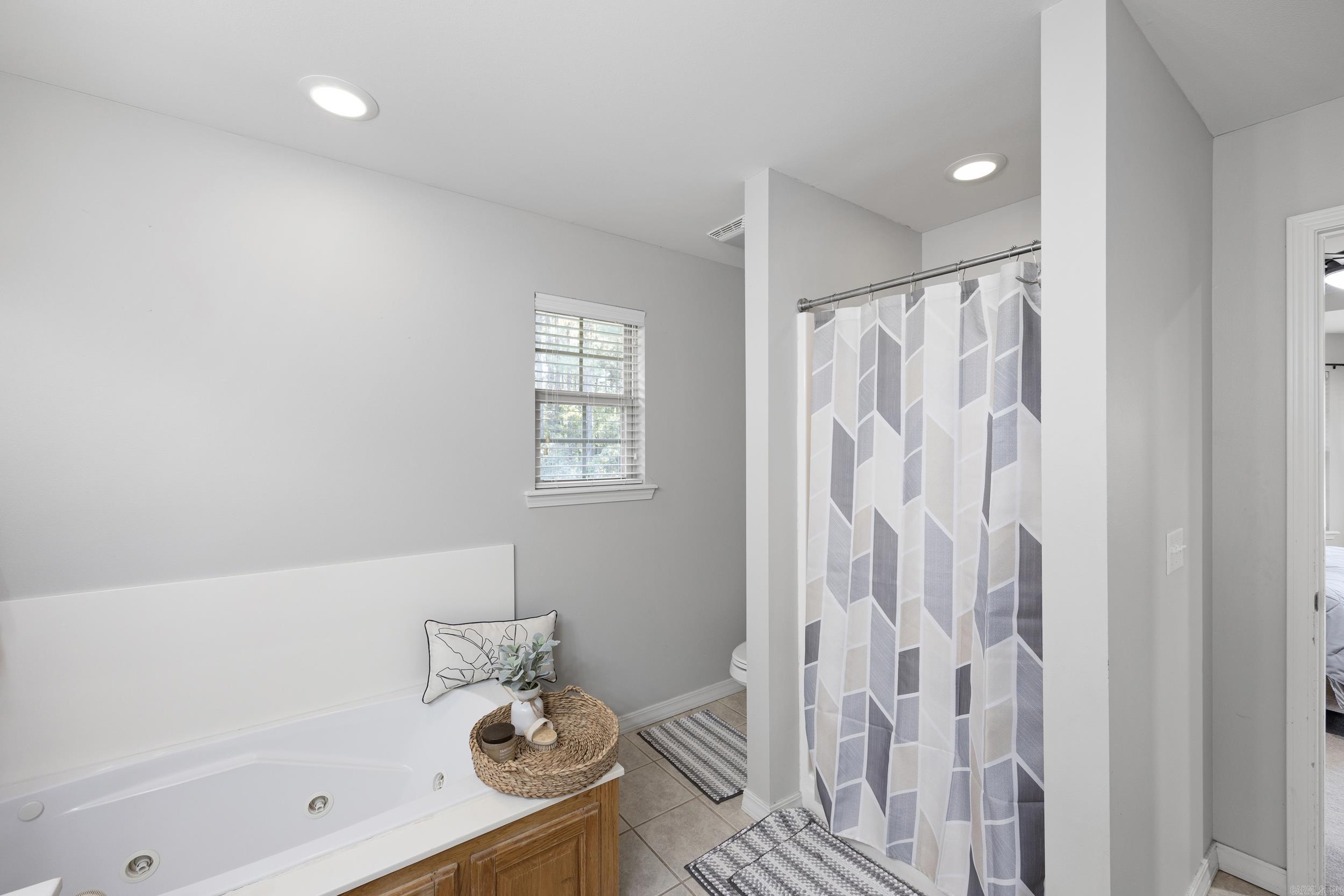 COVE LANDING - Residential