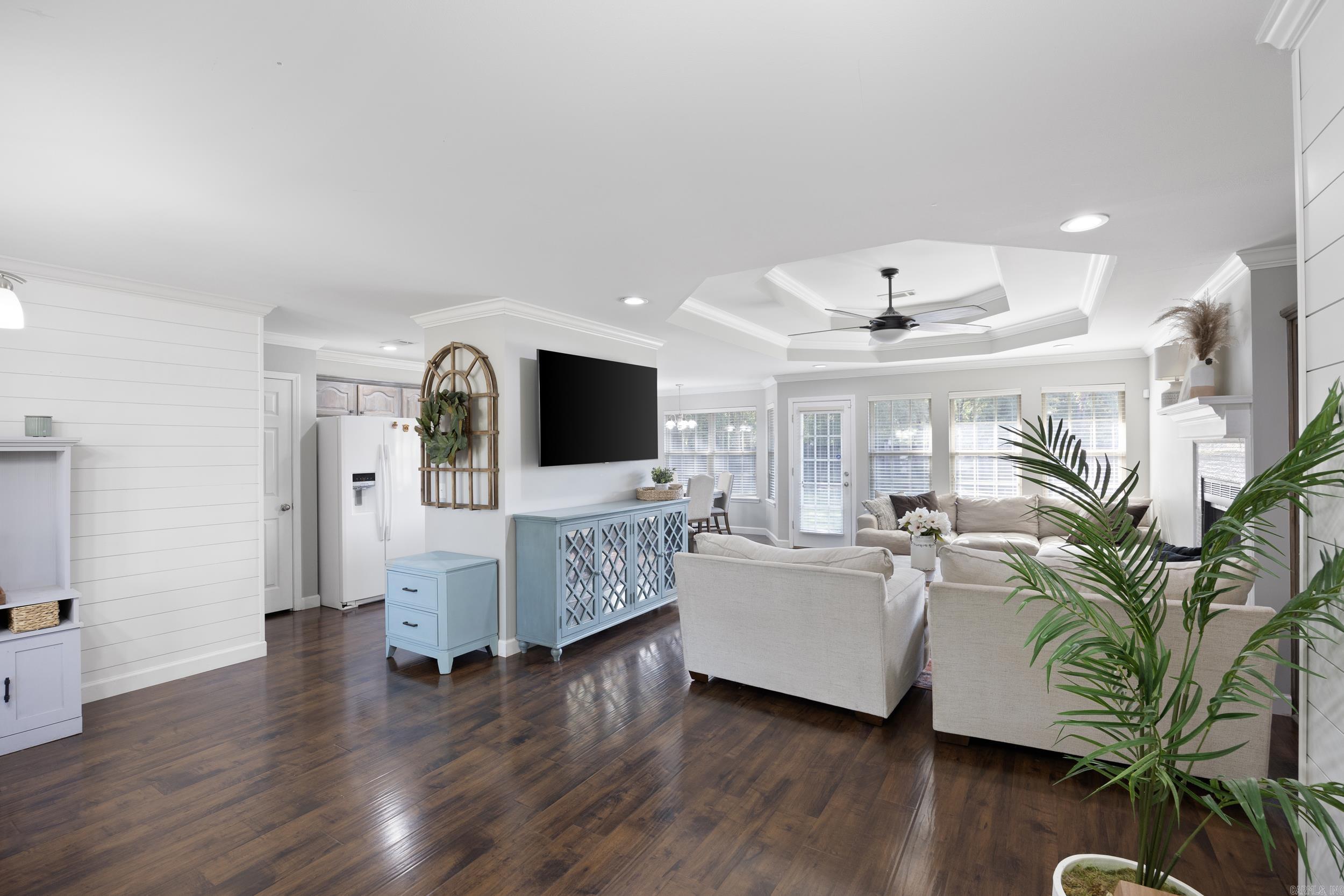 COVE LANDING - Residential