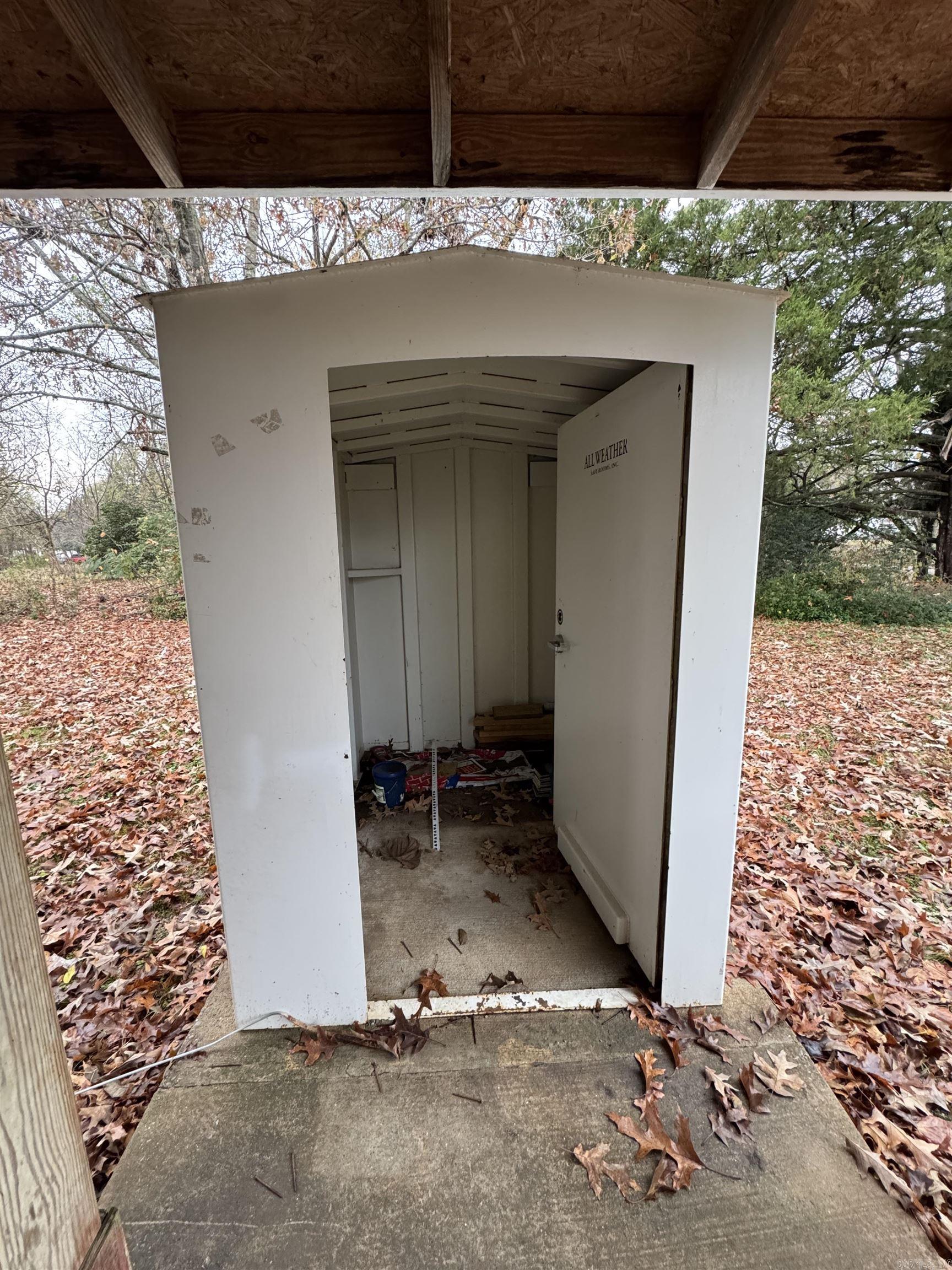 Crescent Hill - Residential