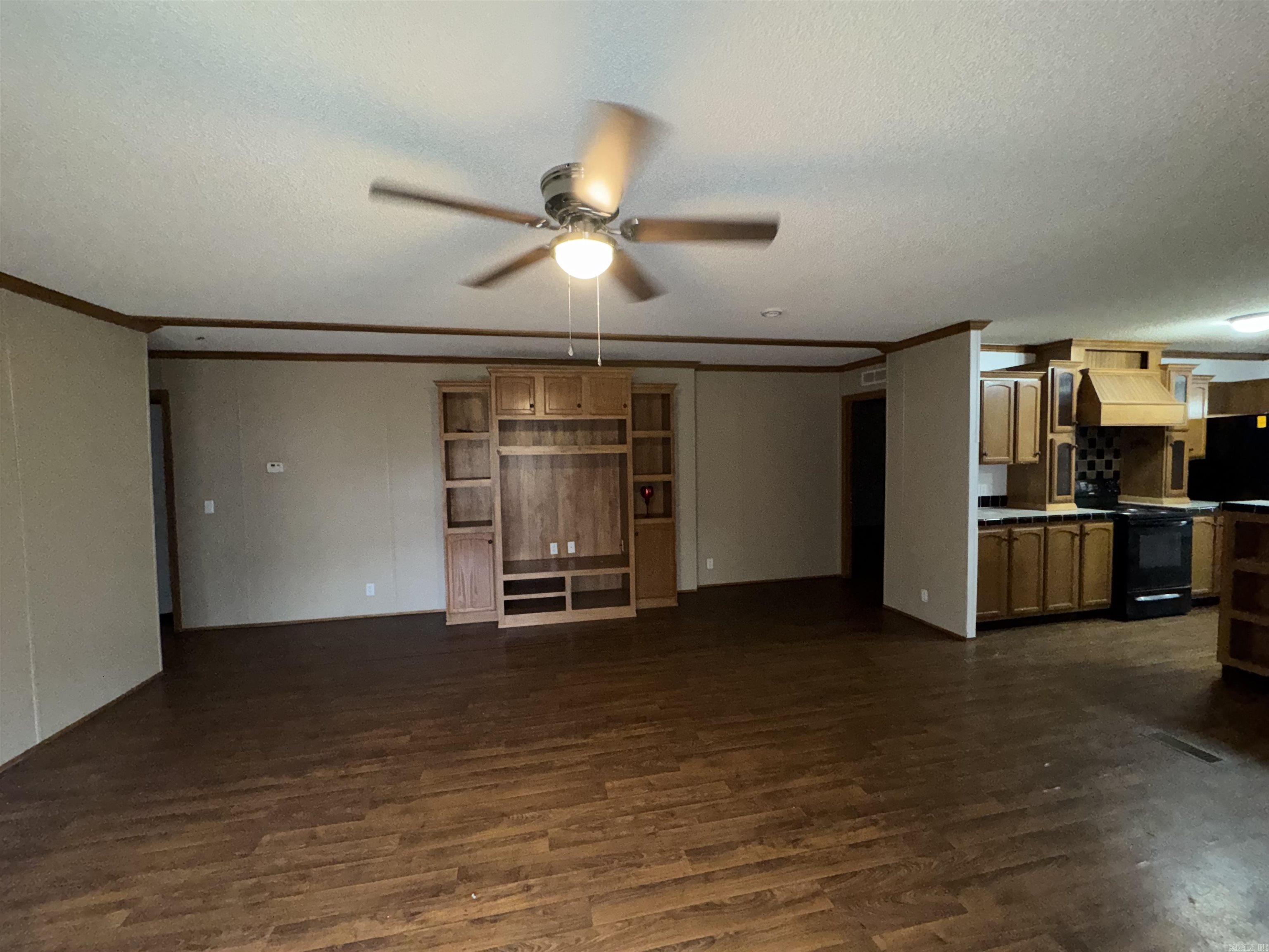 Crescent Hill - Residential