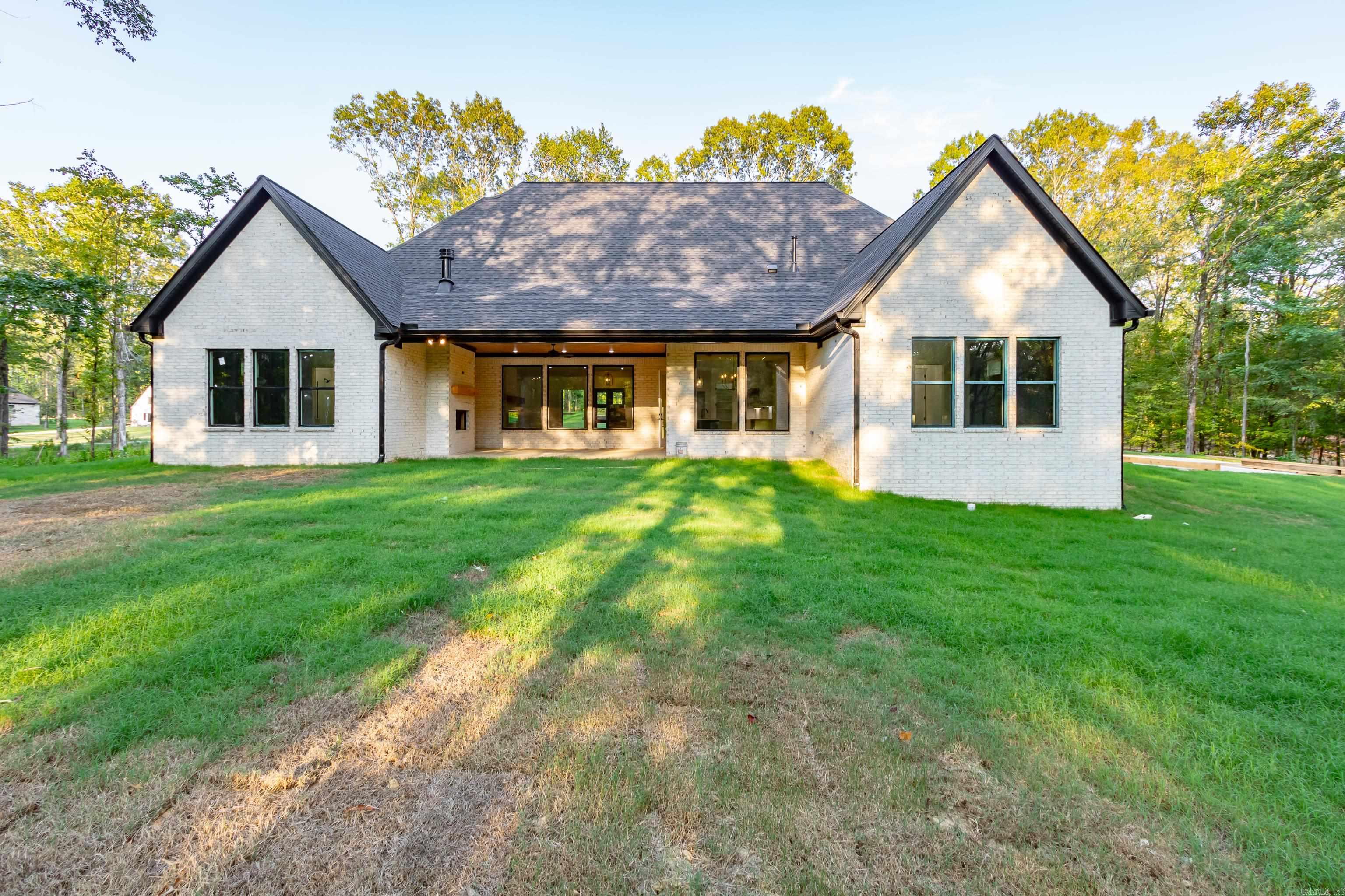 HAZEL OAK - Residential