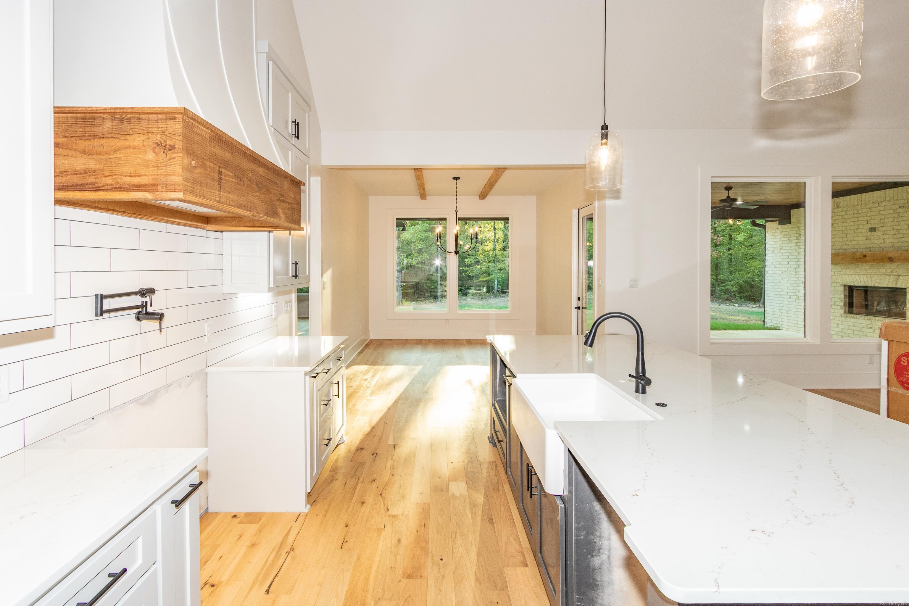 HAZEL OAK - Residential