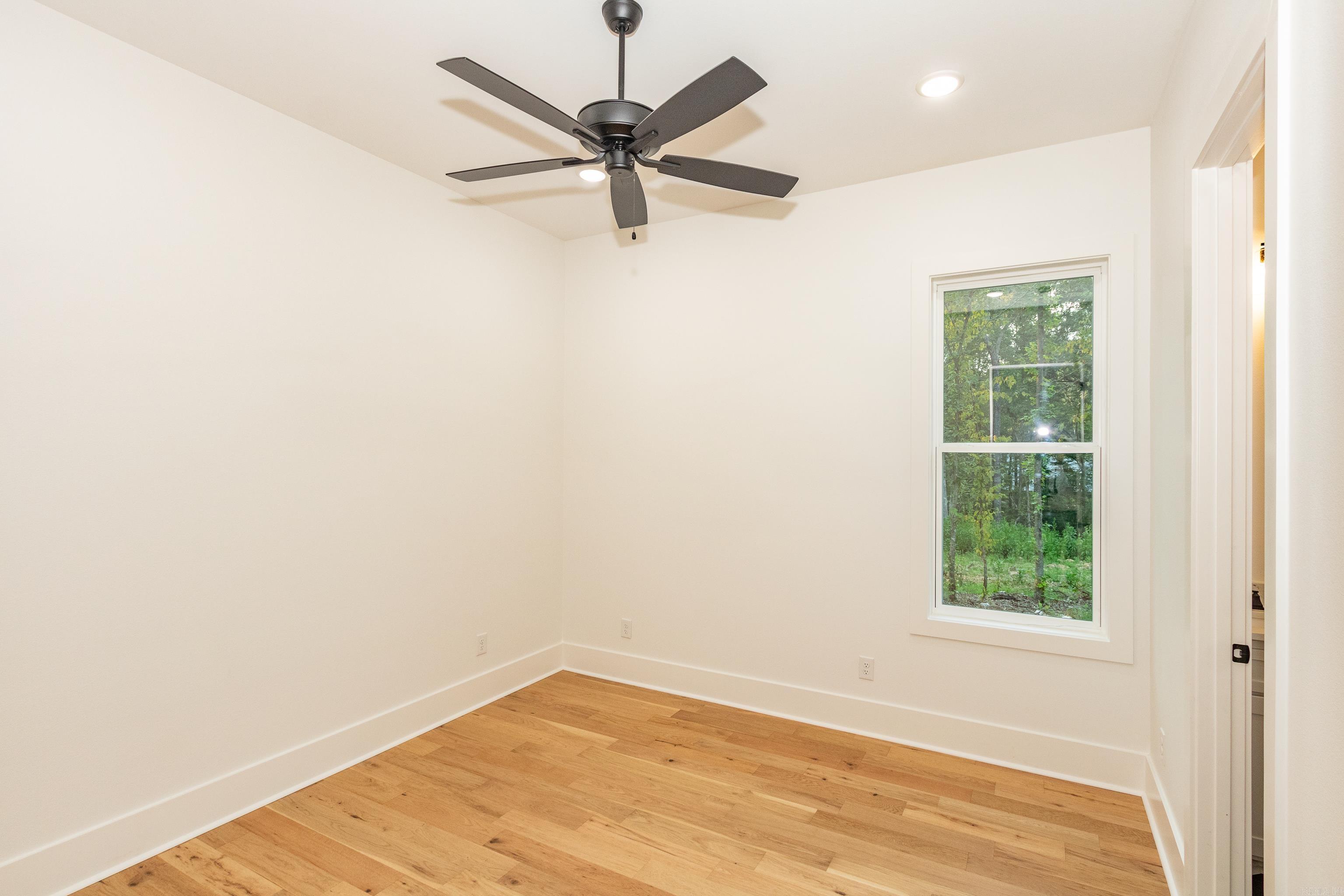 HAZEL OAK - Residential