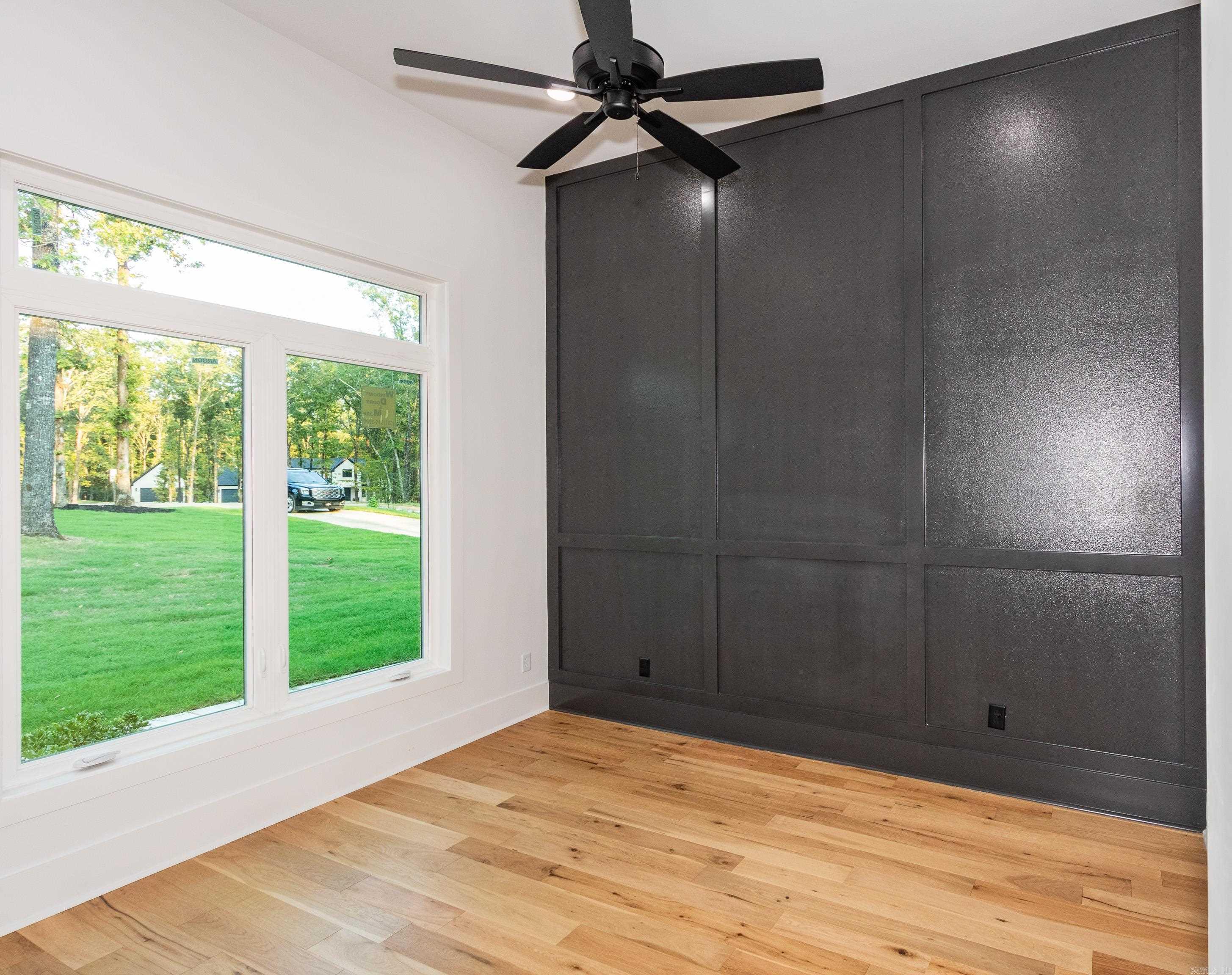 HAZEL OAK - Residential