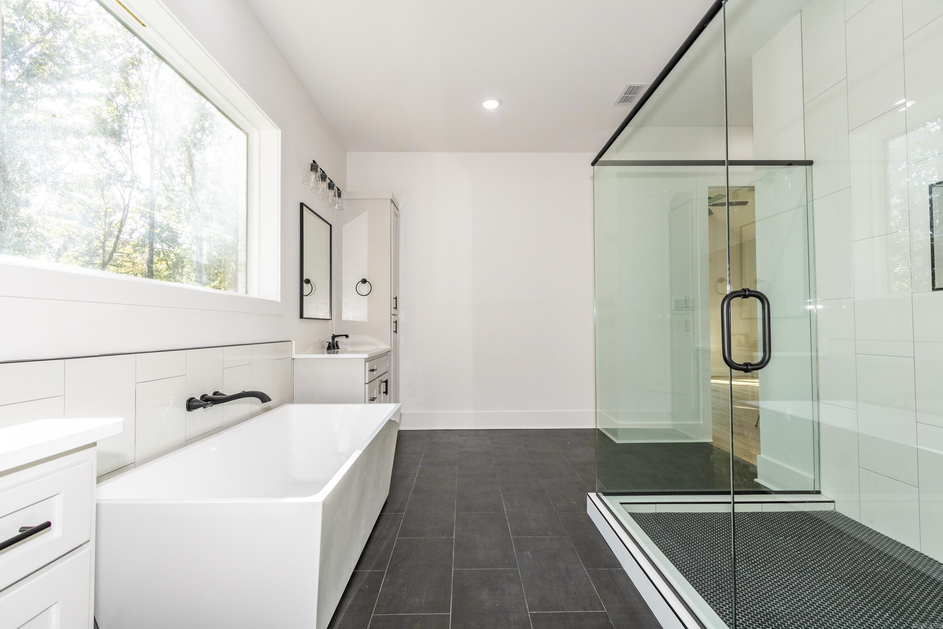 HAZEL OAK - Residential