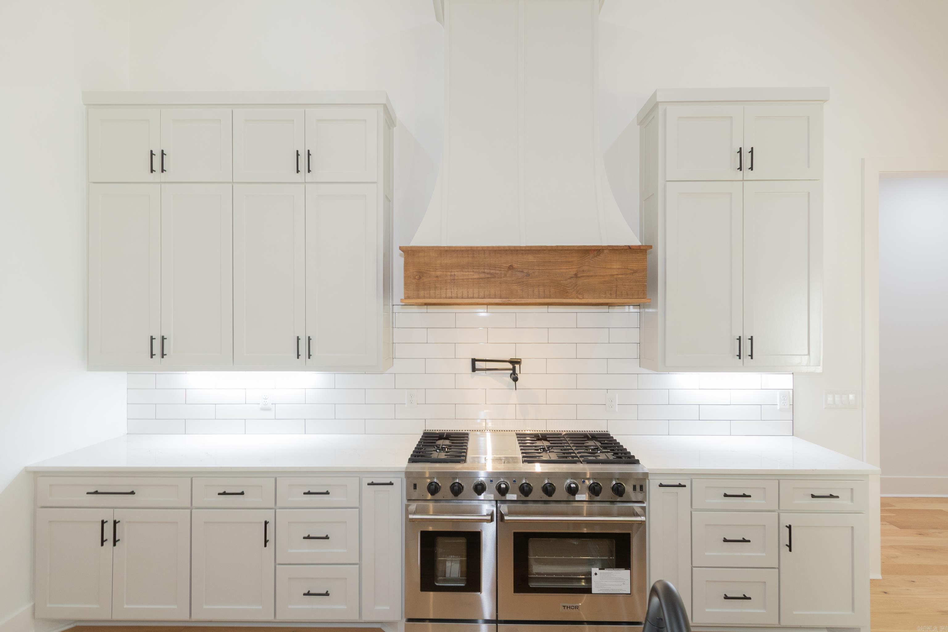 HAZEL OAK - Residential