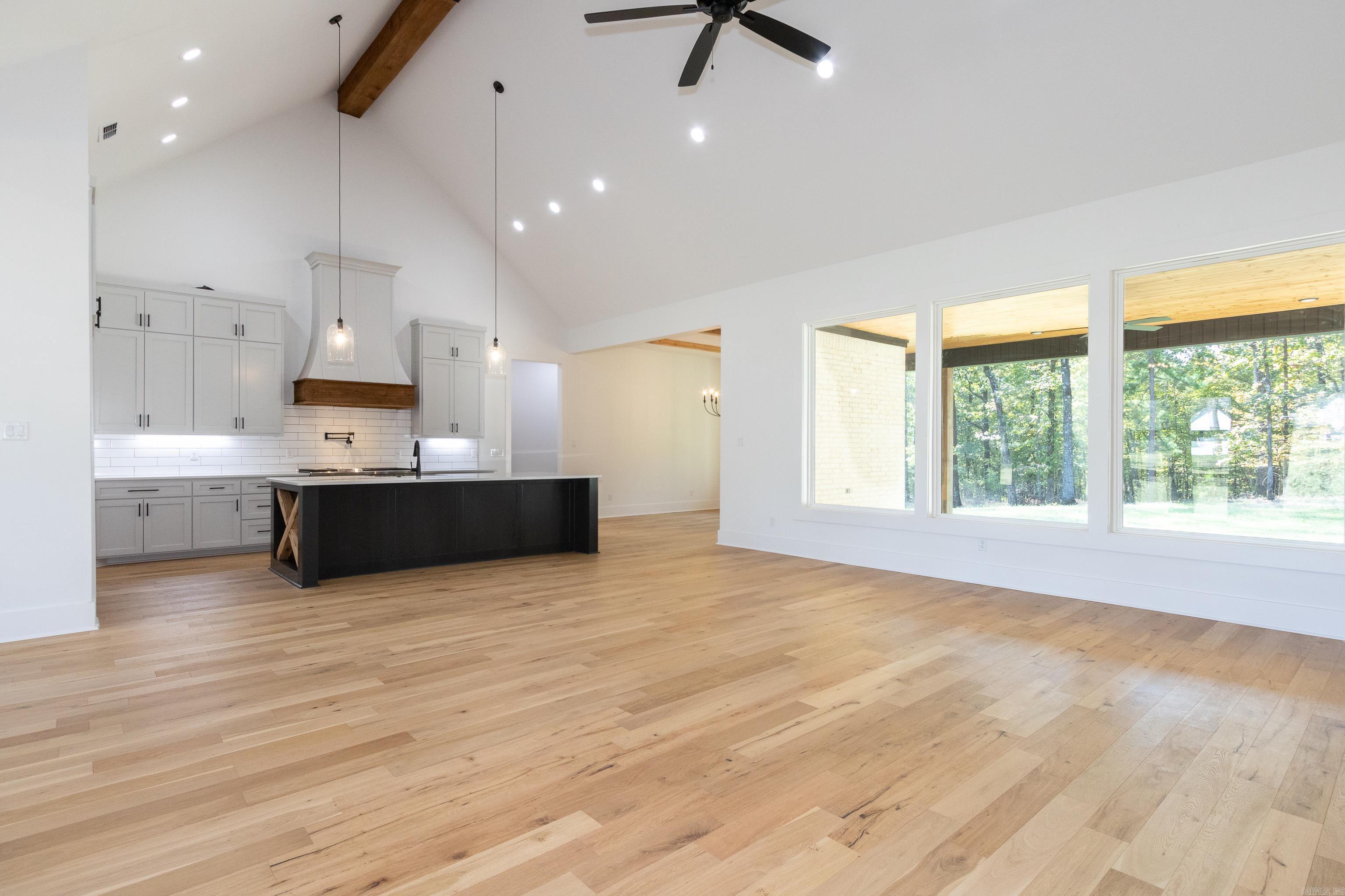 HAZEL OAK - Residential