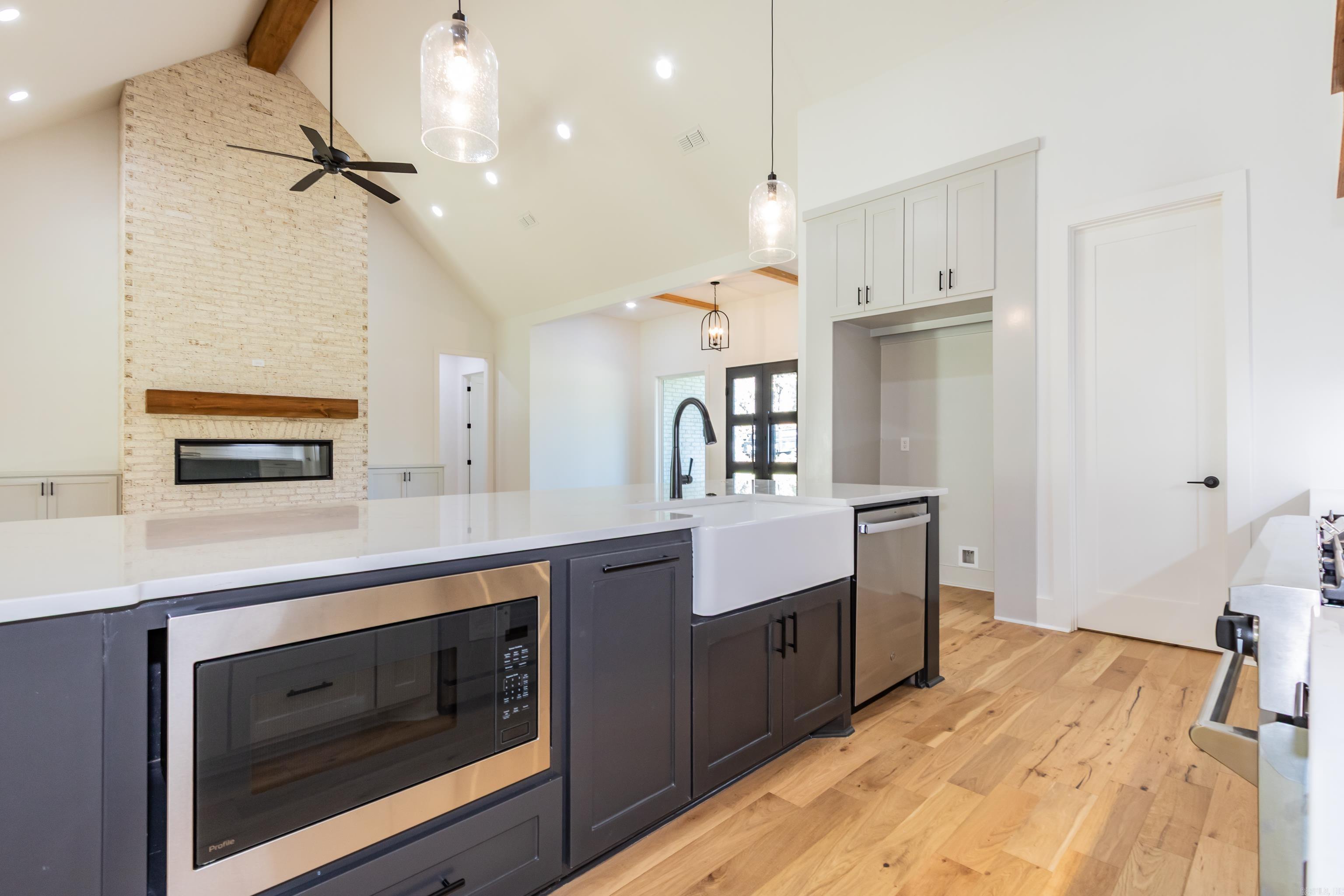 HAZEL OAK - Residential