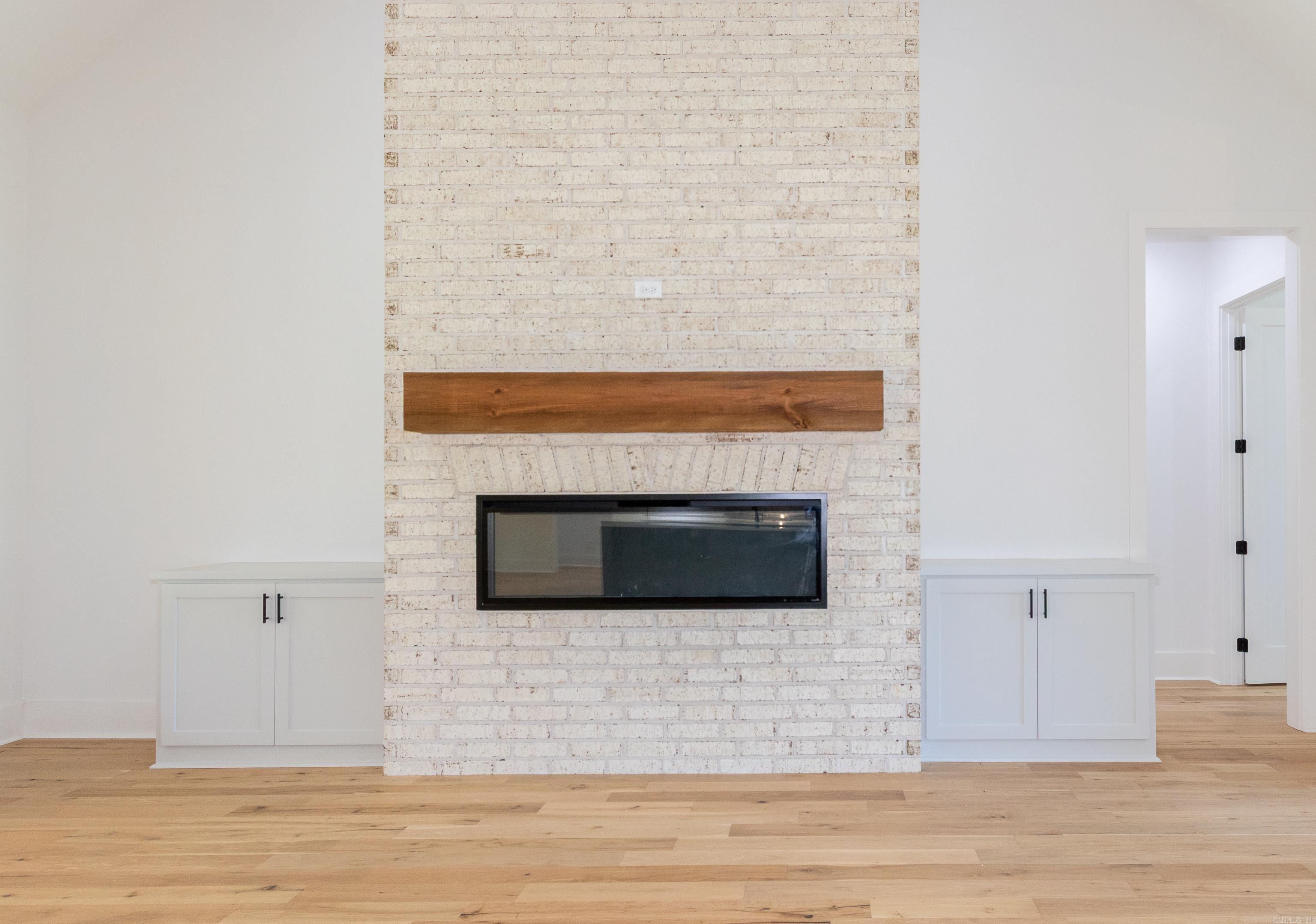 HAZEL OAK - Residential