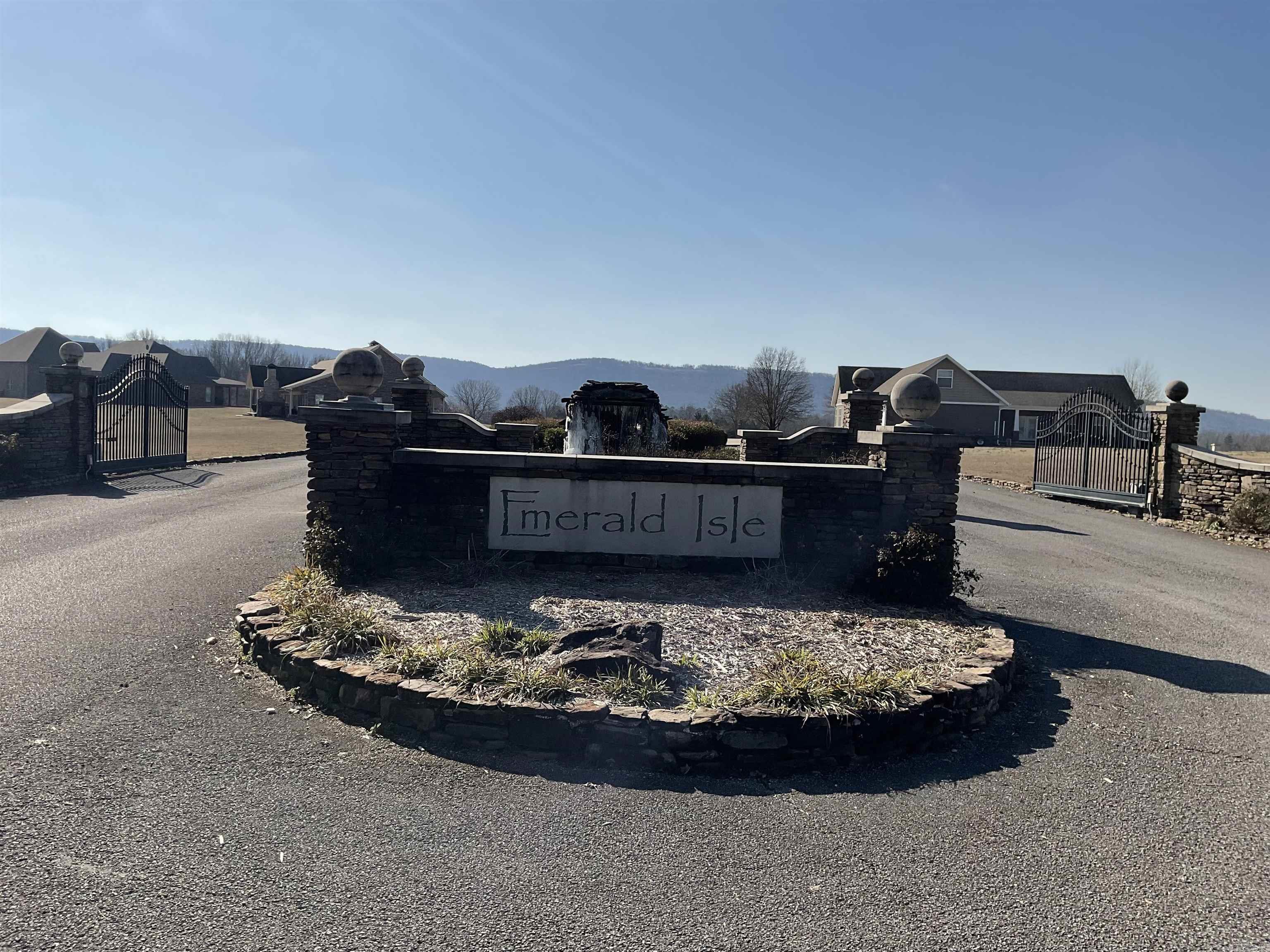 Landing at Emerald Isle - Land