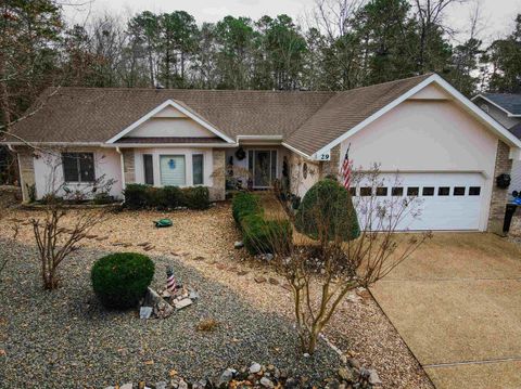 Photo of 29 Resplandor Way, Hot Springs Village, AR 71909 (MLS # 25049834)