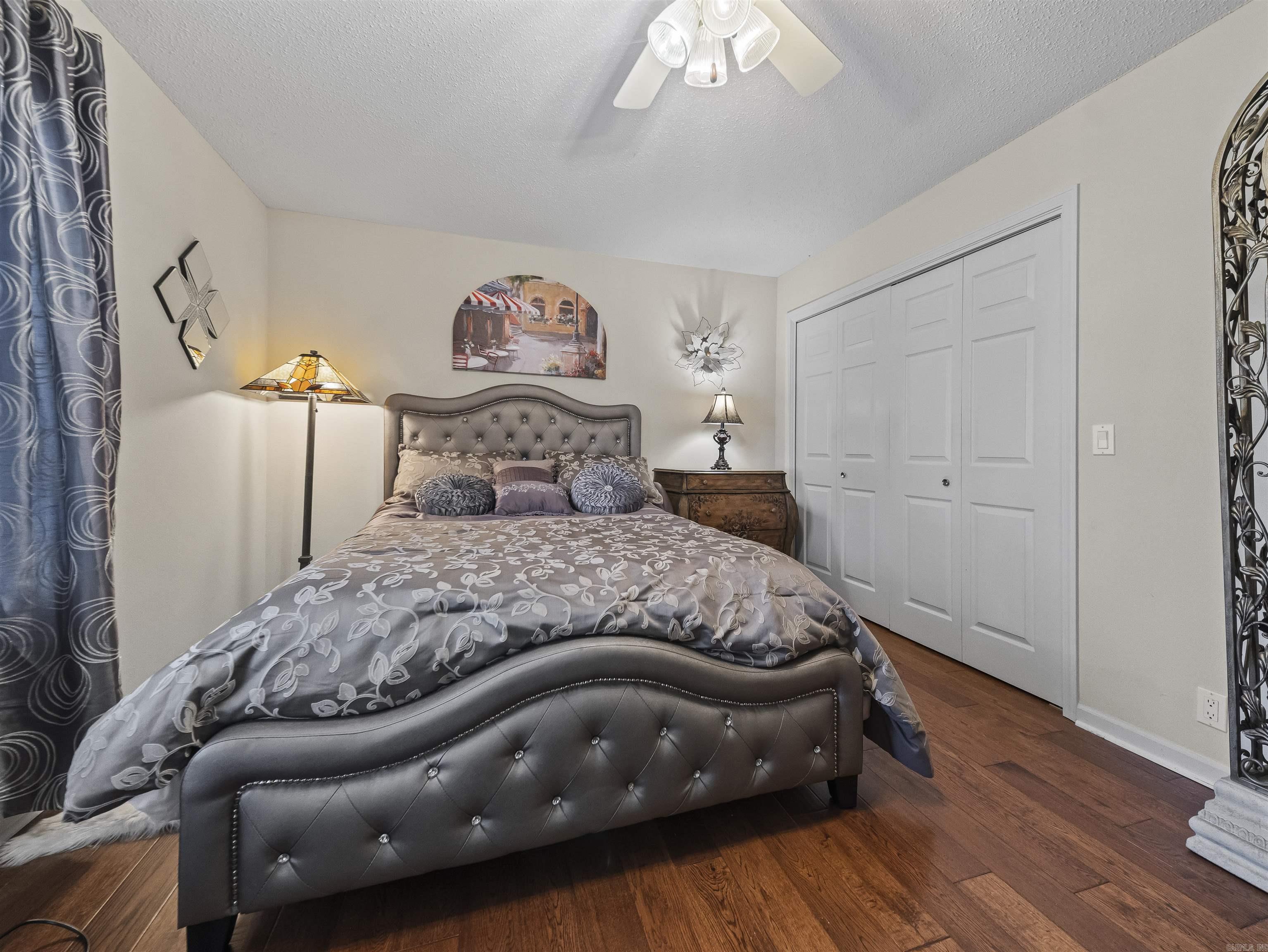 RESPLANDOR - Residential