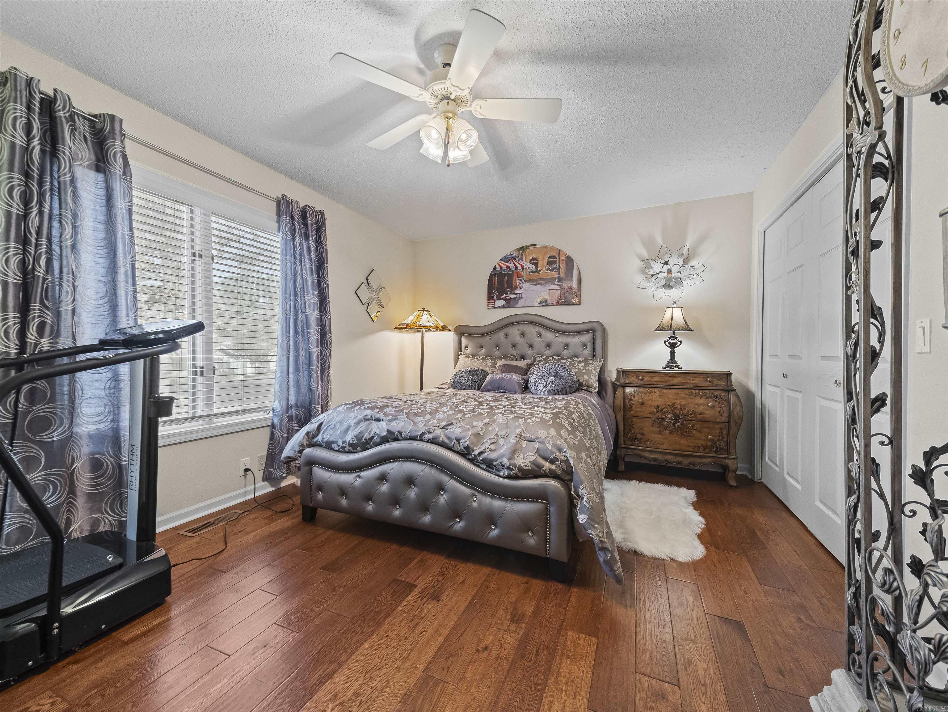 RESPLANDOR - Residential