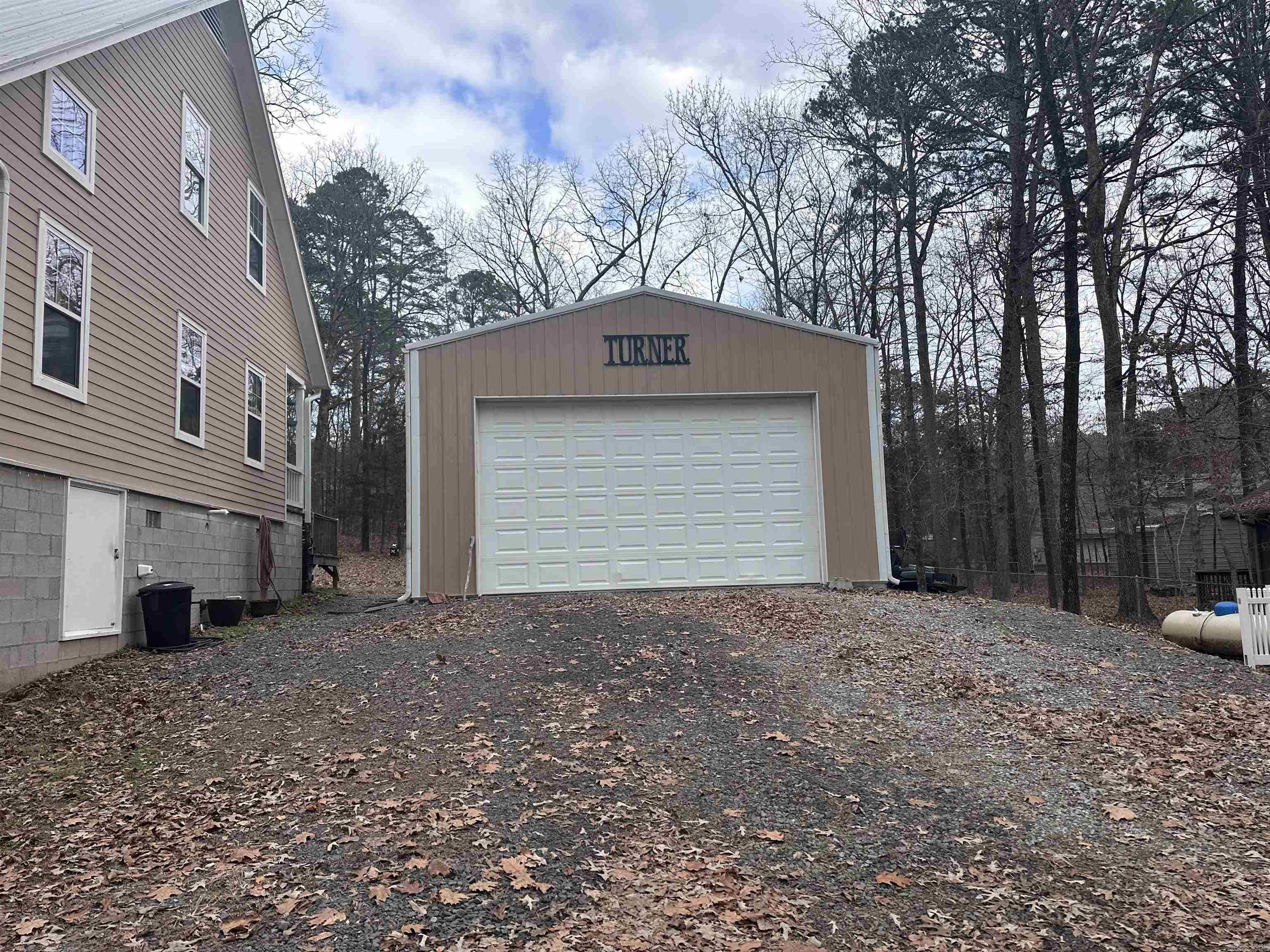 Lake Forest Estates - Residential