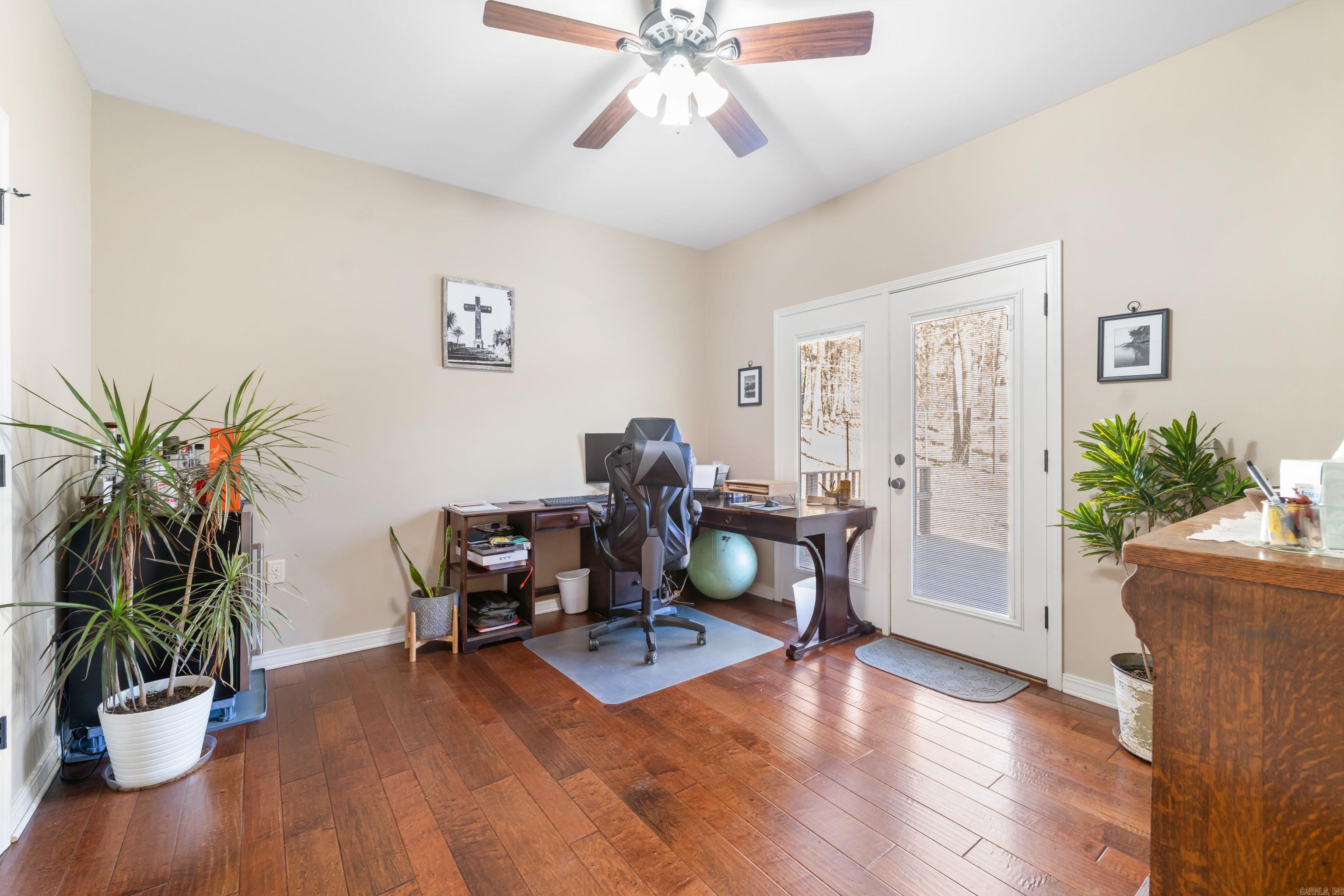 Lake Forest Estates - Residential