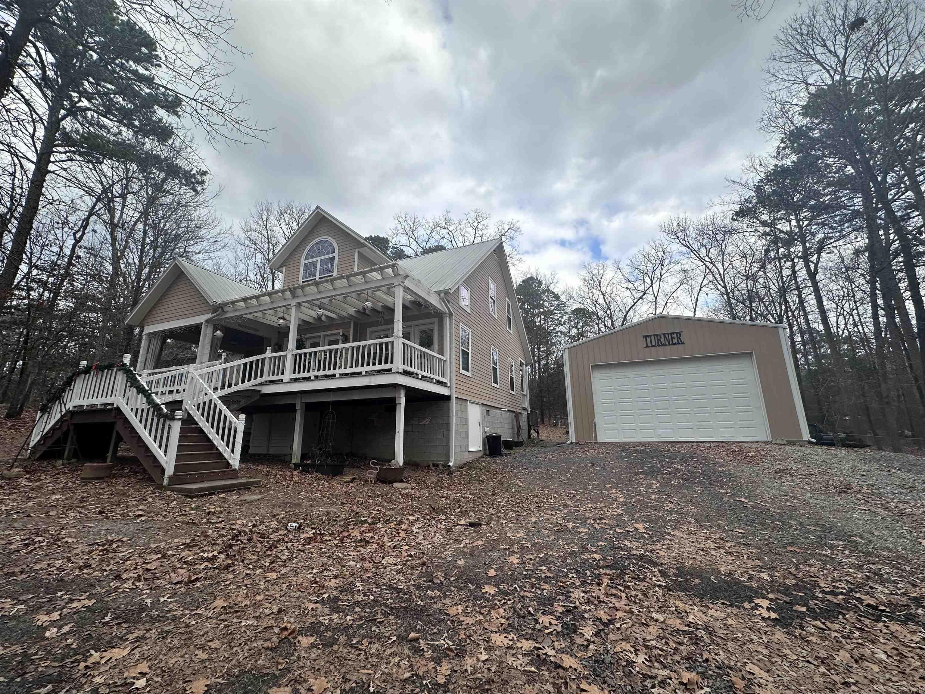 Lake Forest Estates - Residential